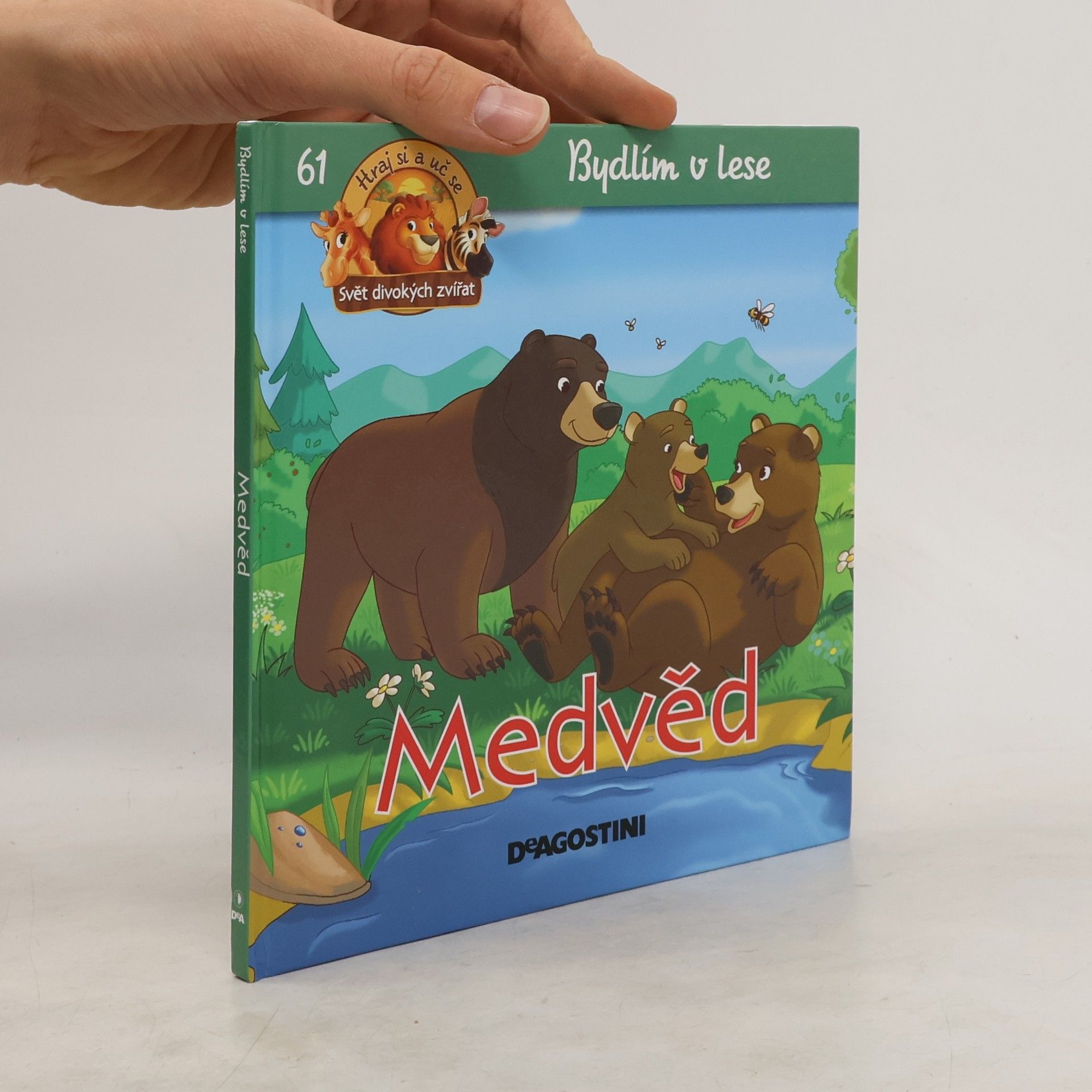 kolektiv Bydlím v lese 61. Medvěd