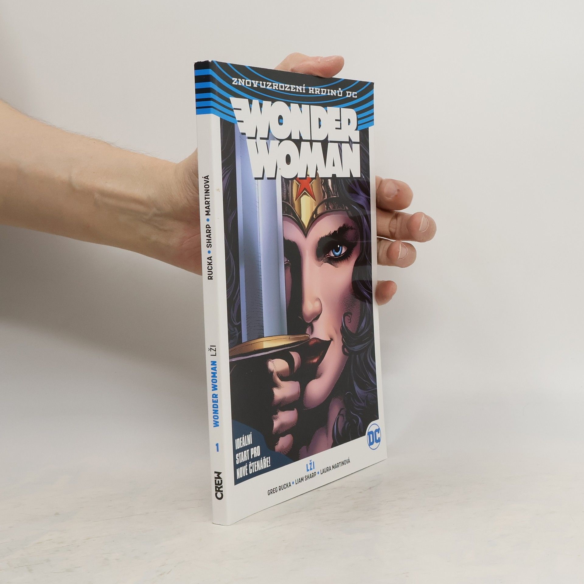 Greg Rucka Wonder Woman. Kniha první, Lži
