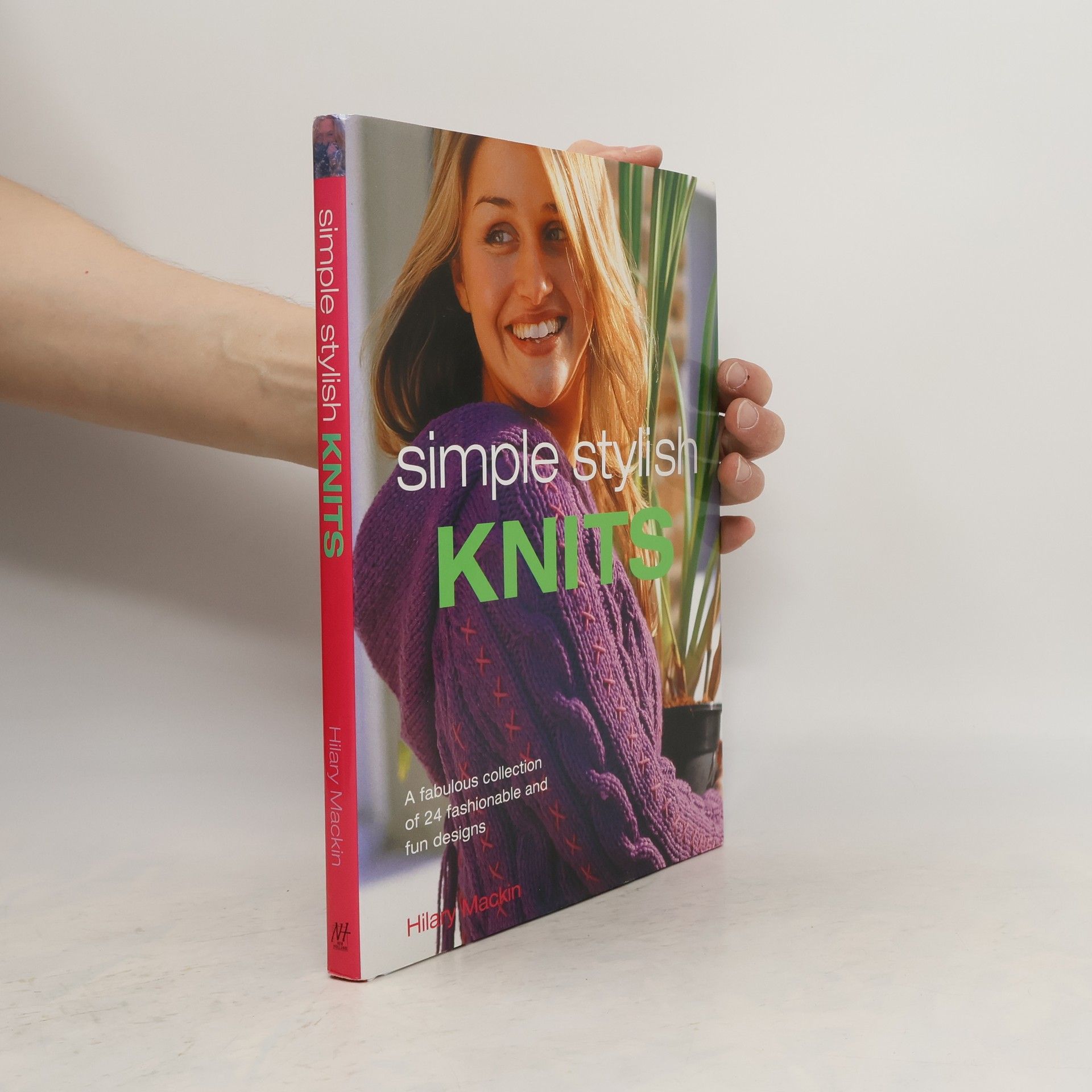 Hilary Mackin Simple Stylish Knits