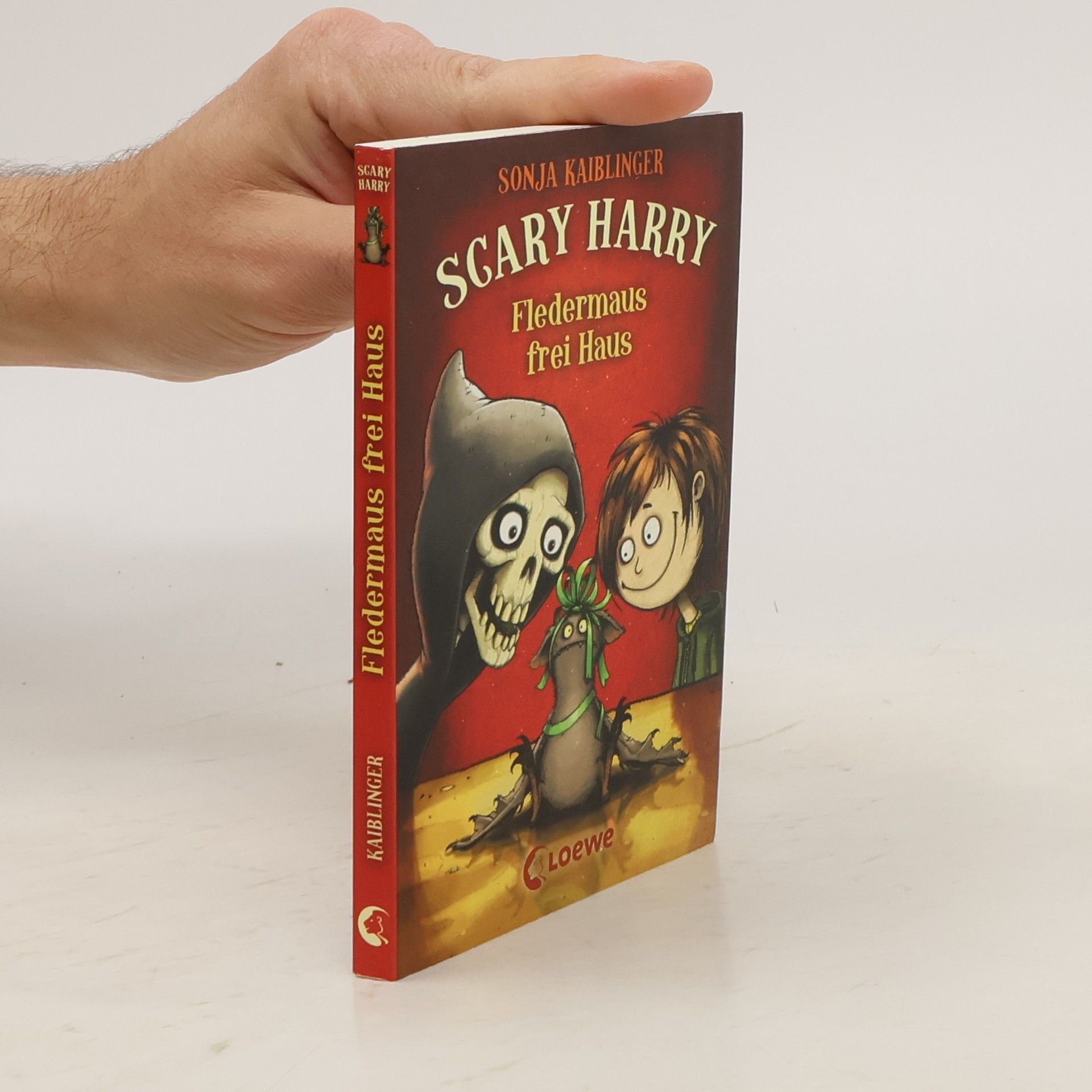 Sonja Kaiblinger Scary Harry - Fledermaus frei Haus