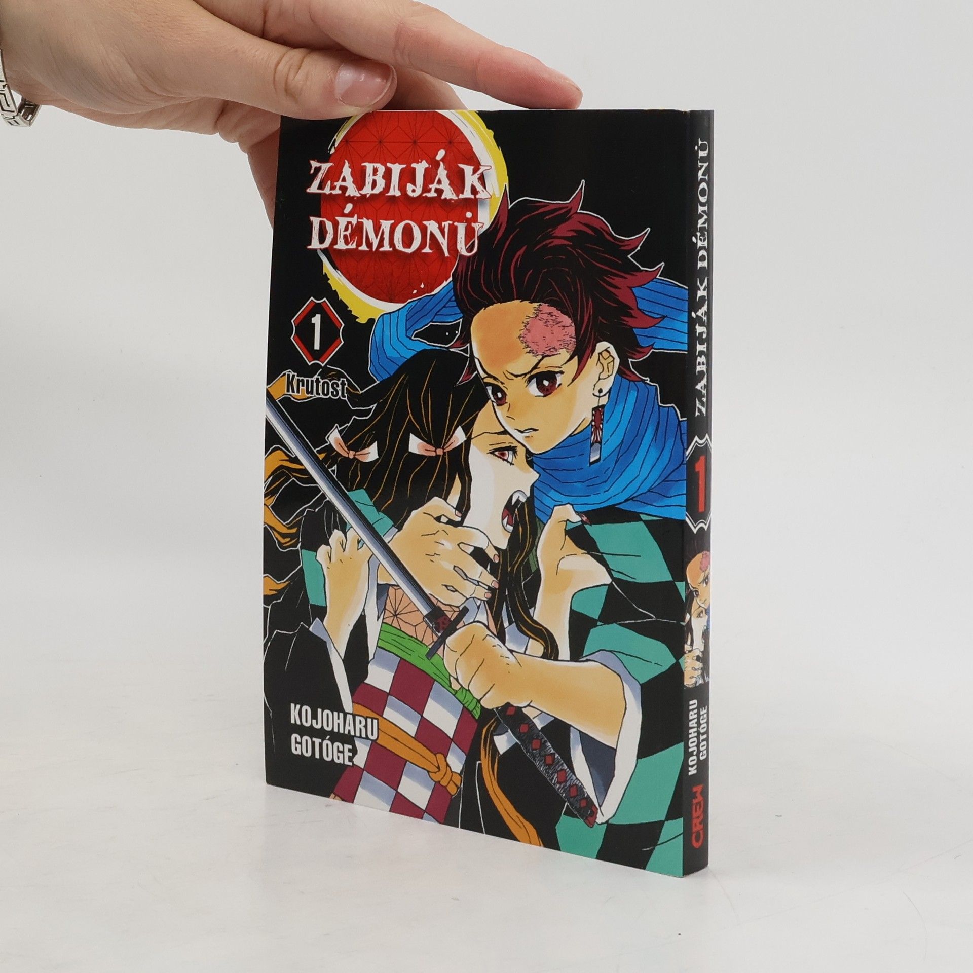 Koyoharu Gotoge Zabiják démonů. 1, Krutost