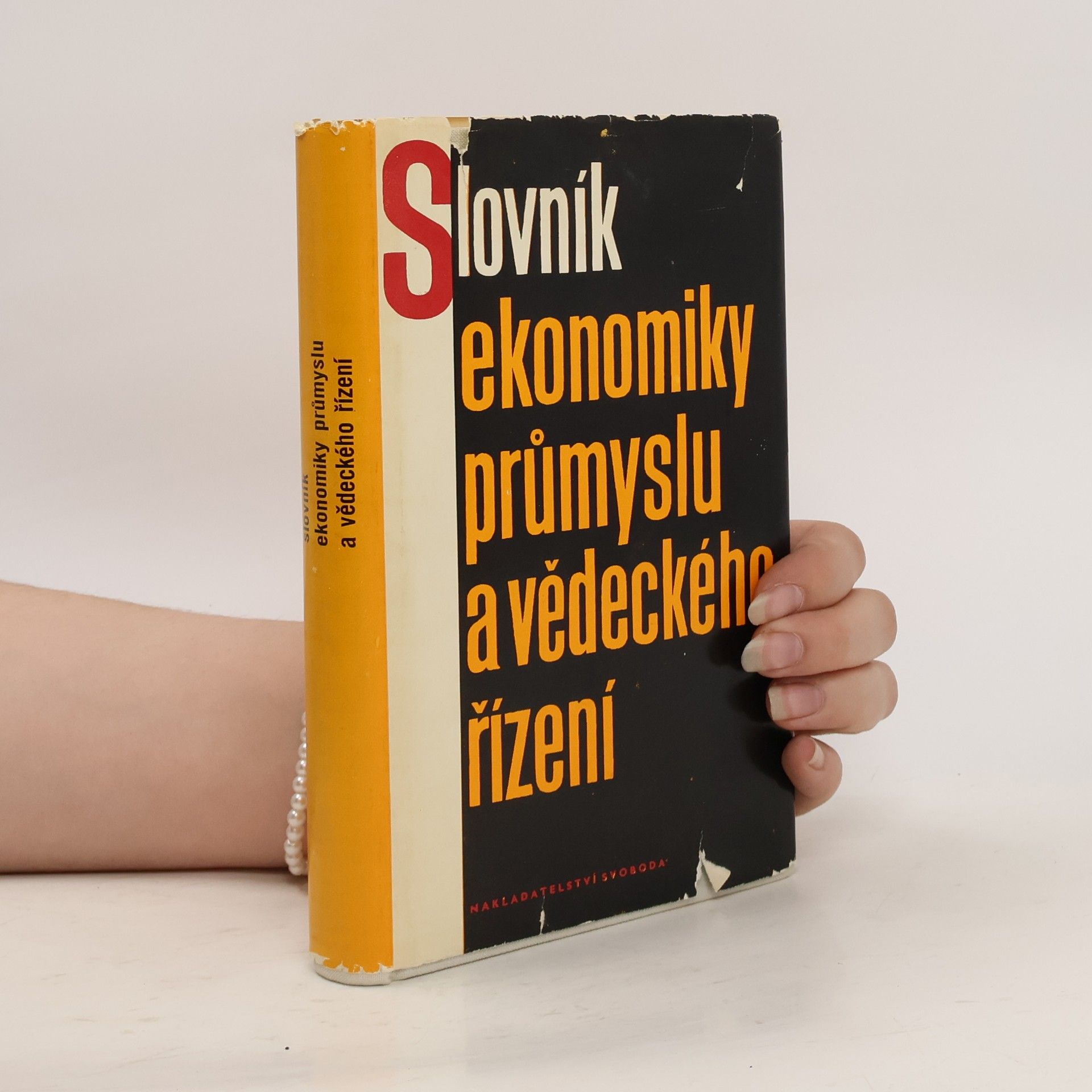 kolektiv Slovník ekonomiky průmyslu a vědeckého řízení