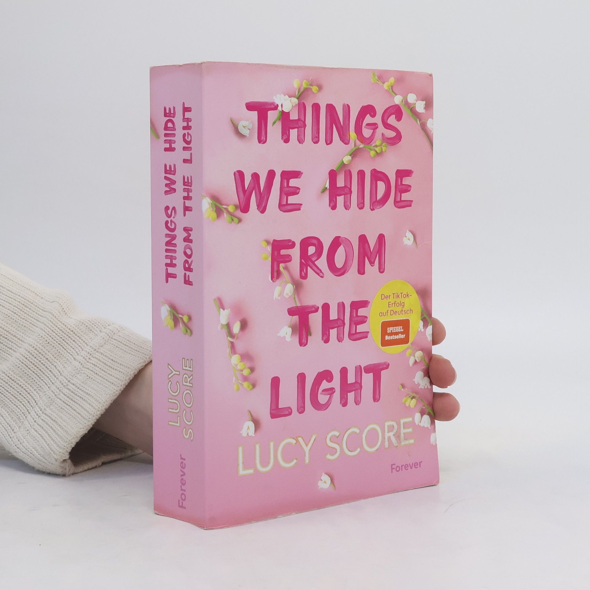 Lucy Score Things We Hide From The Light (Knockemout 2)