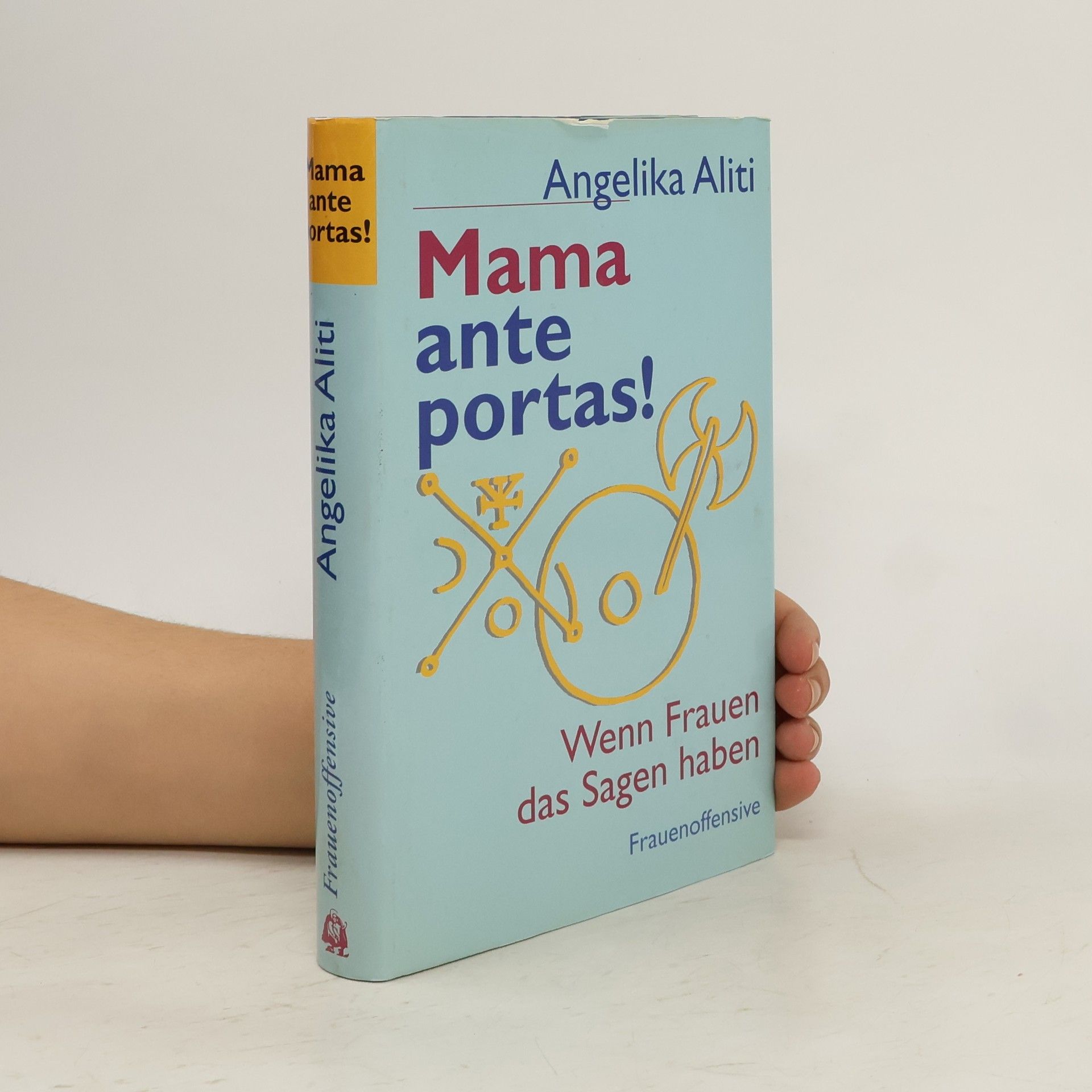 Angelika Aliti Mama ante portas!