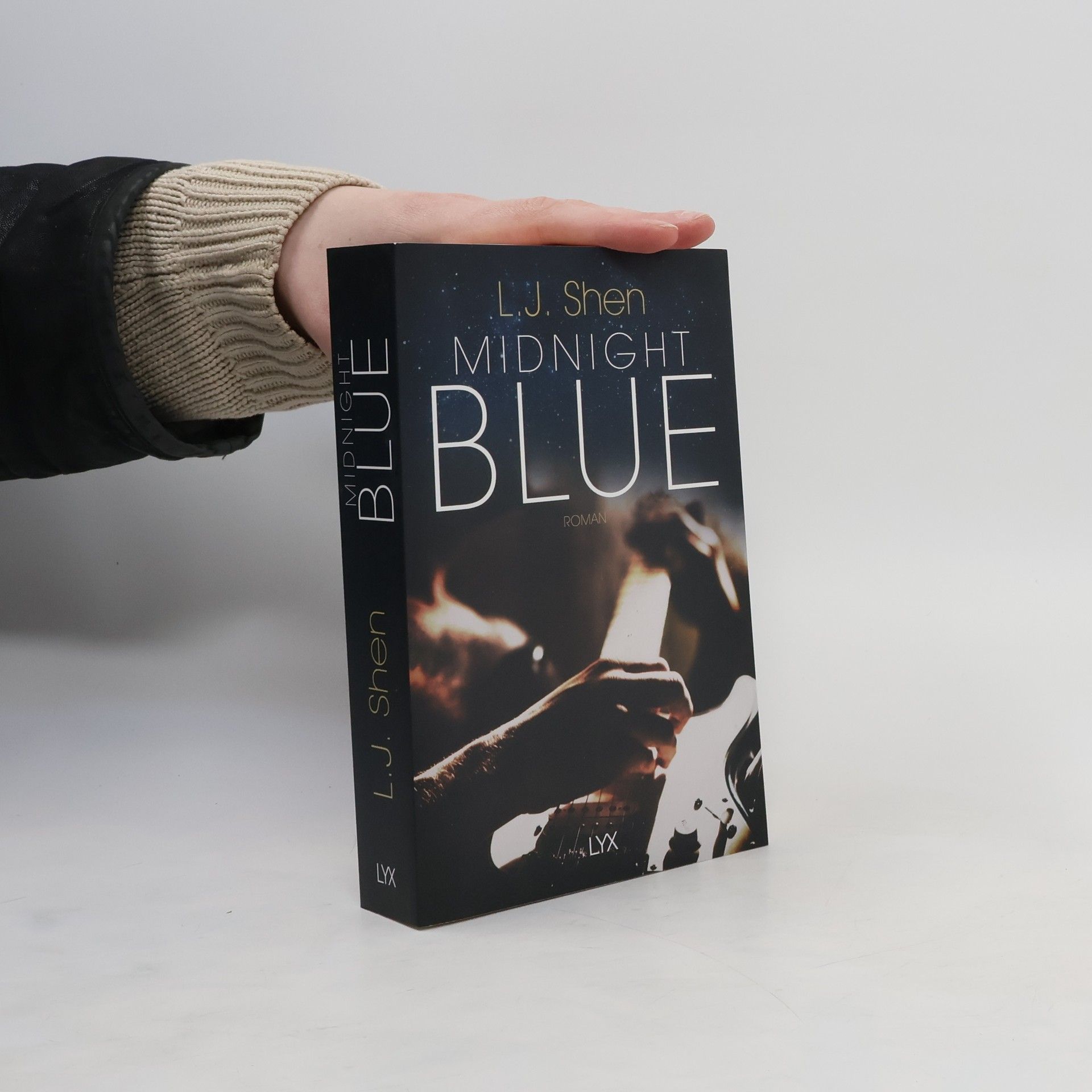 L. J. Shen Midnight blue