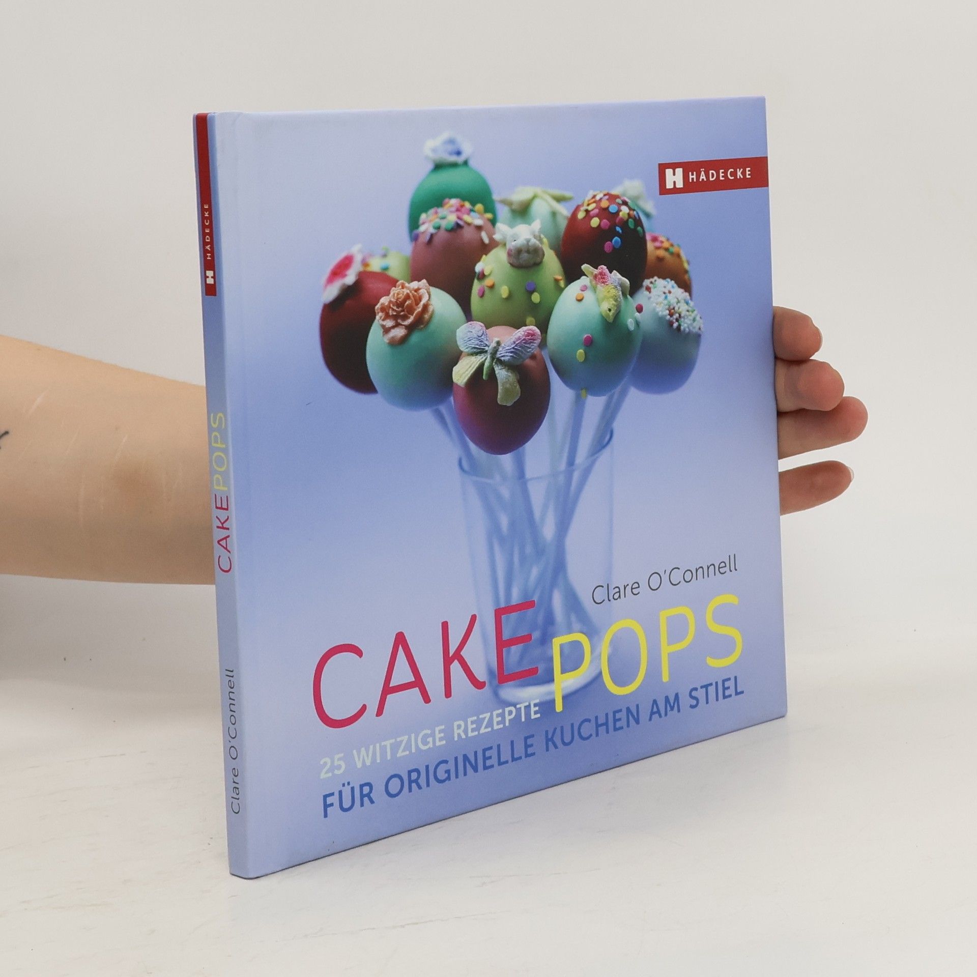 Clare O'Connell CakePops