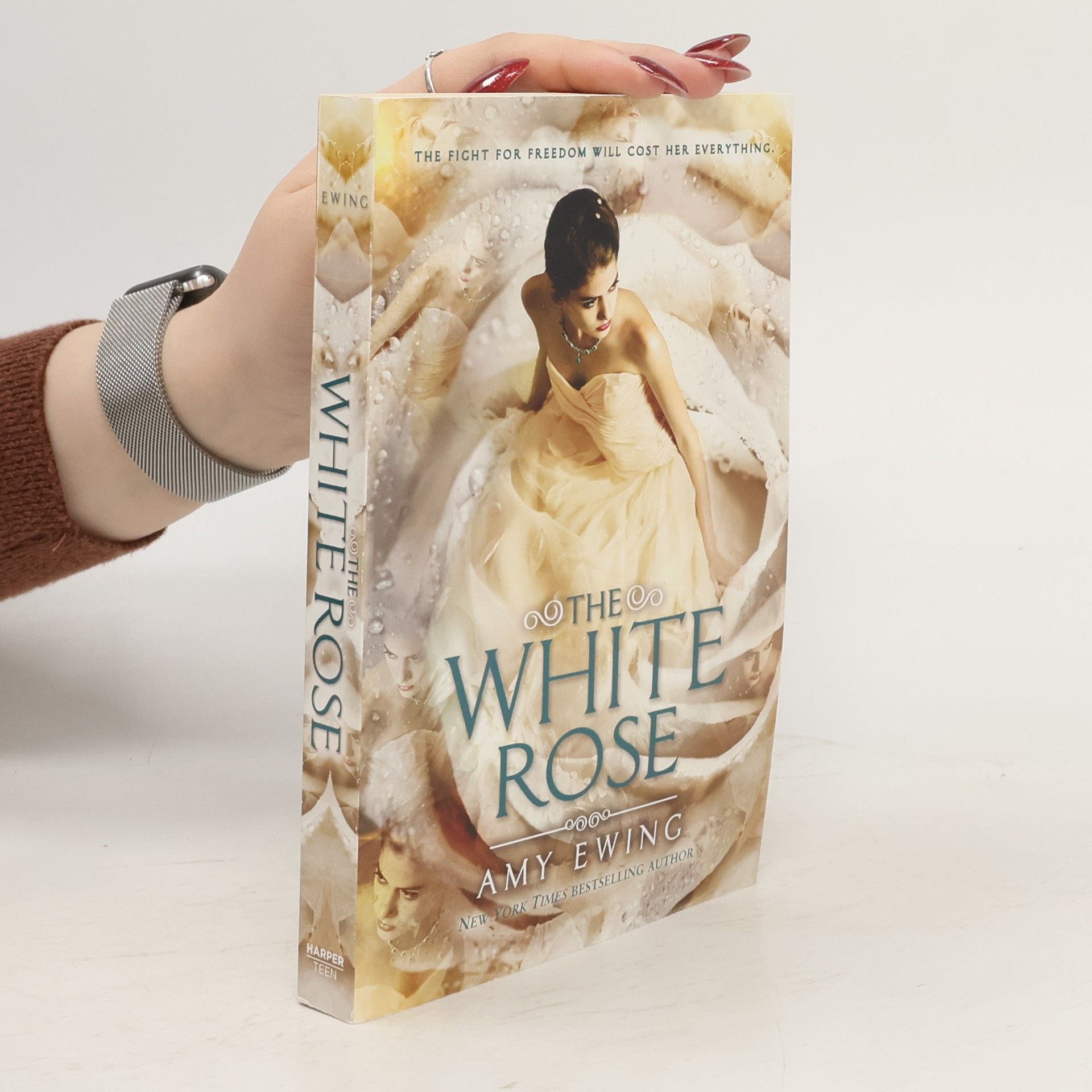 Amy Ewing The White Rose