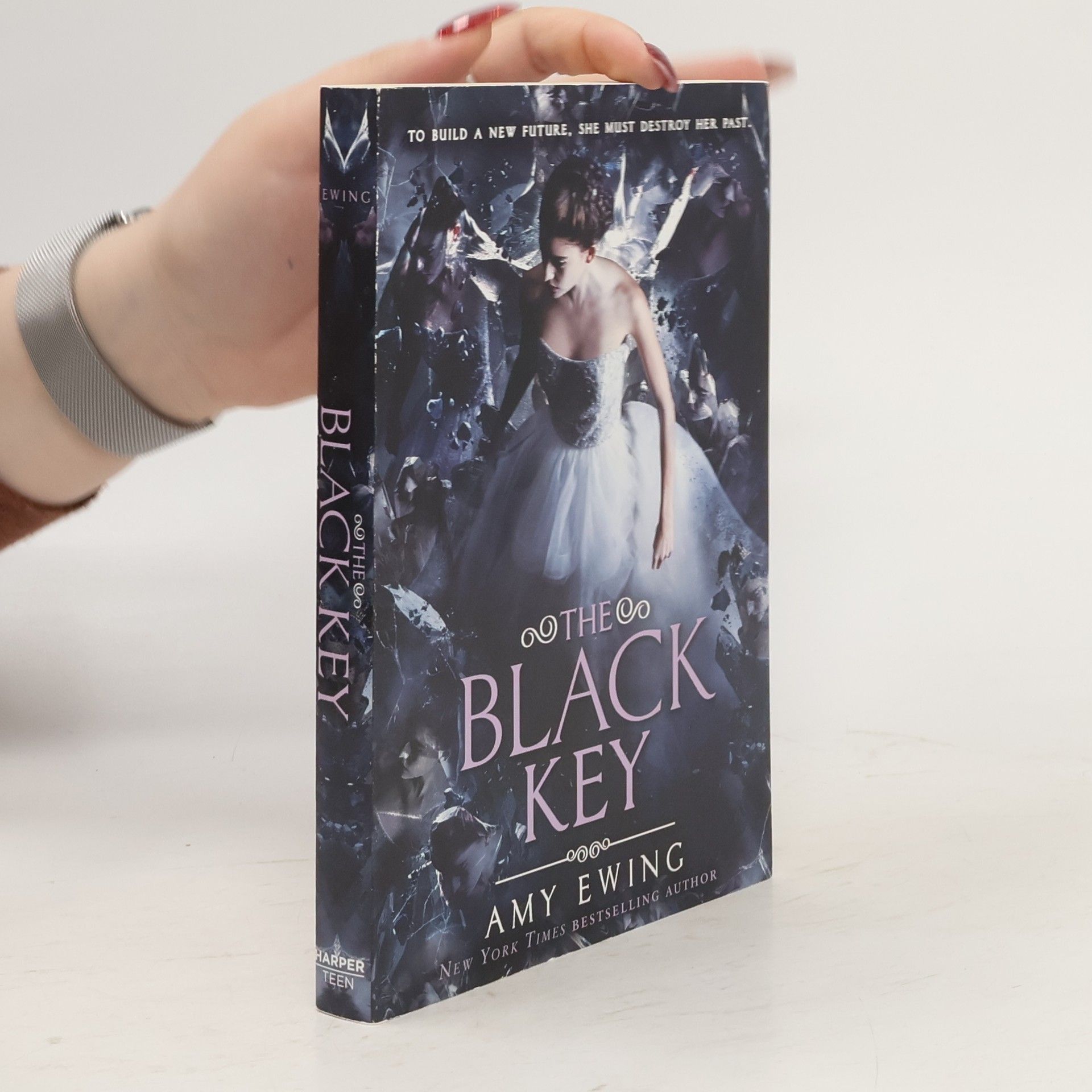 Amy Ewing The Black Key