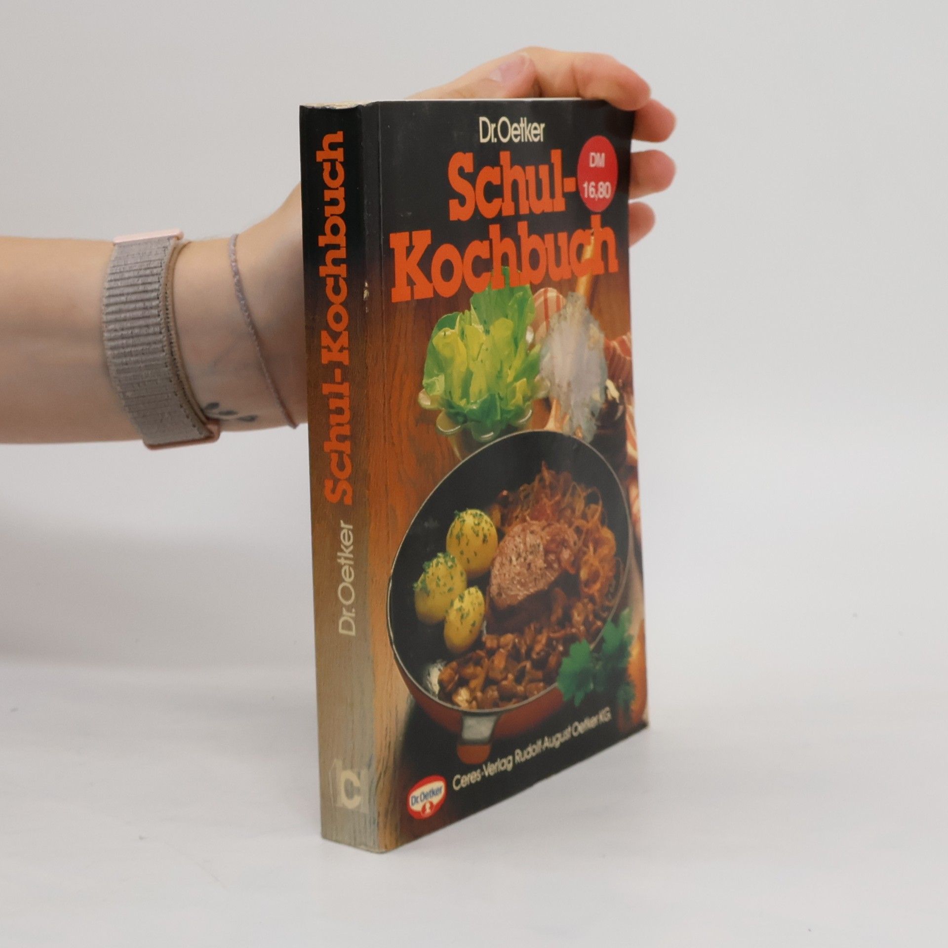 Gisela Knutzen Dr.-Oetker-Schul-Kochbuch