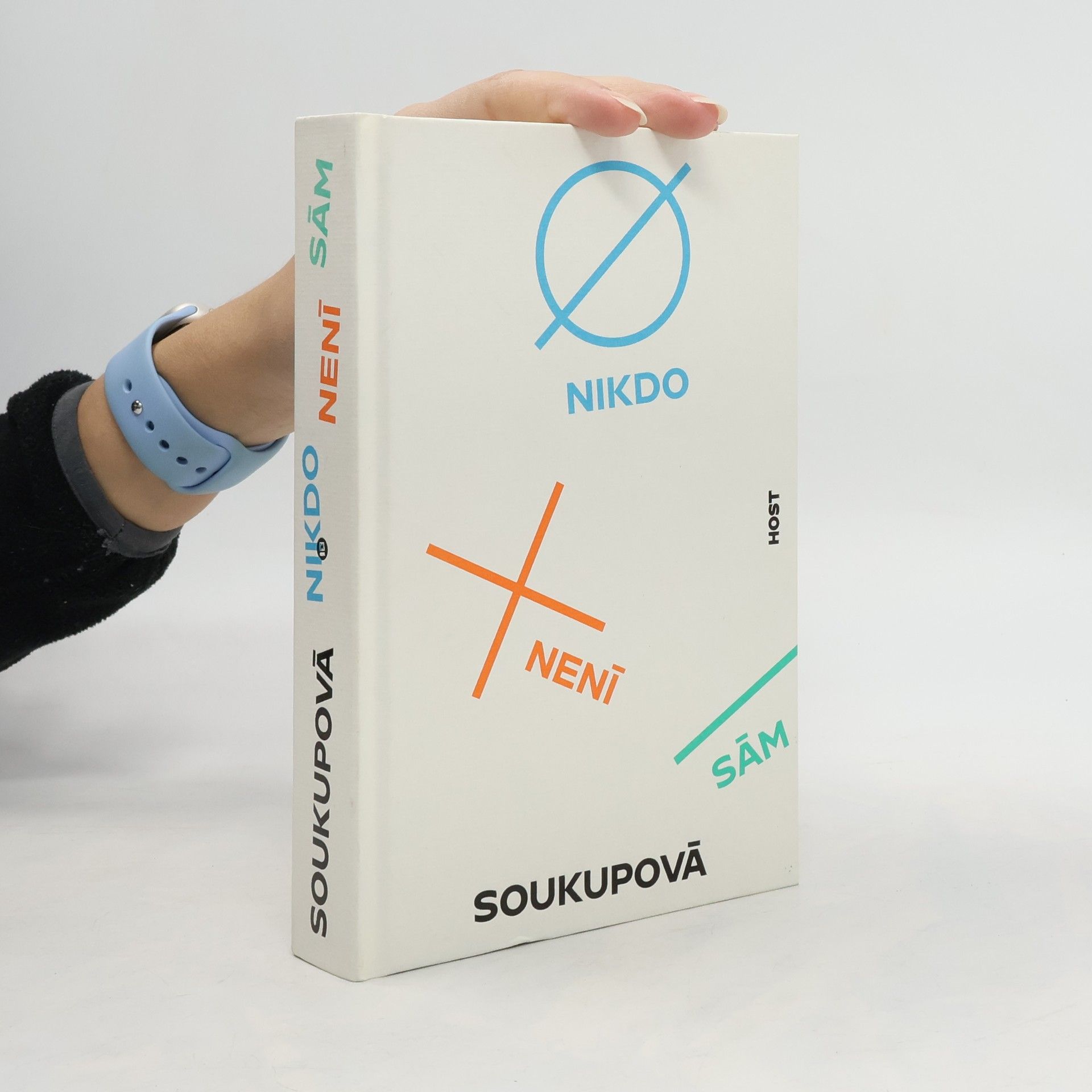 Petra Soukupova Nikdo není sám