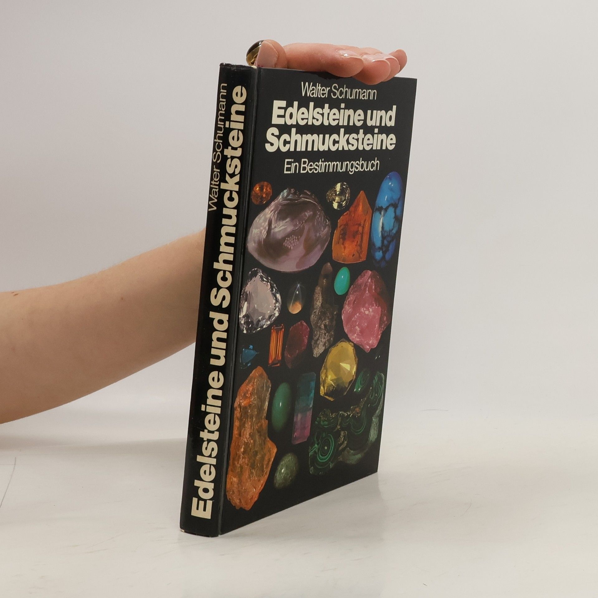 Collectif d'auteurs Edelsteine und Schmucksteine