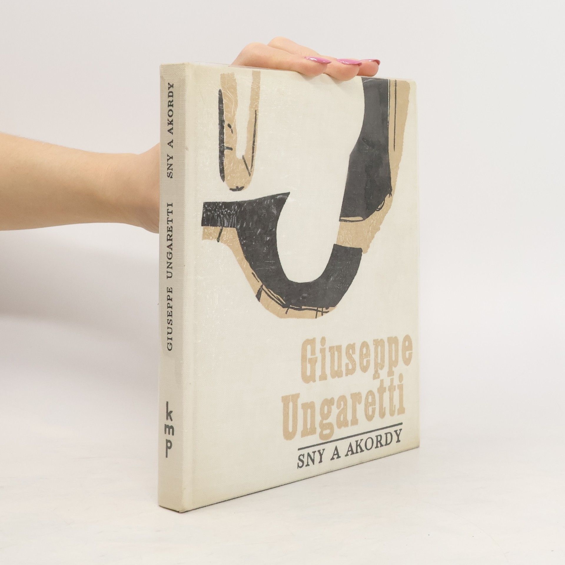 Giuseppe Ungaretti Sny a akordy