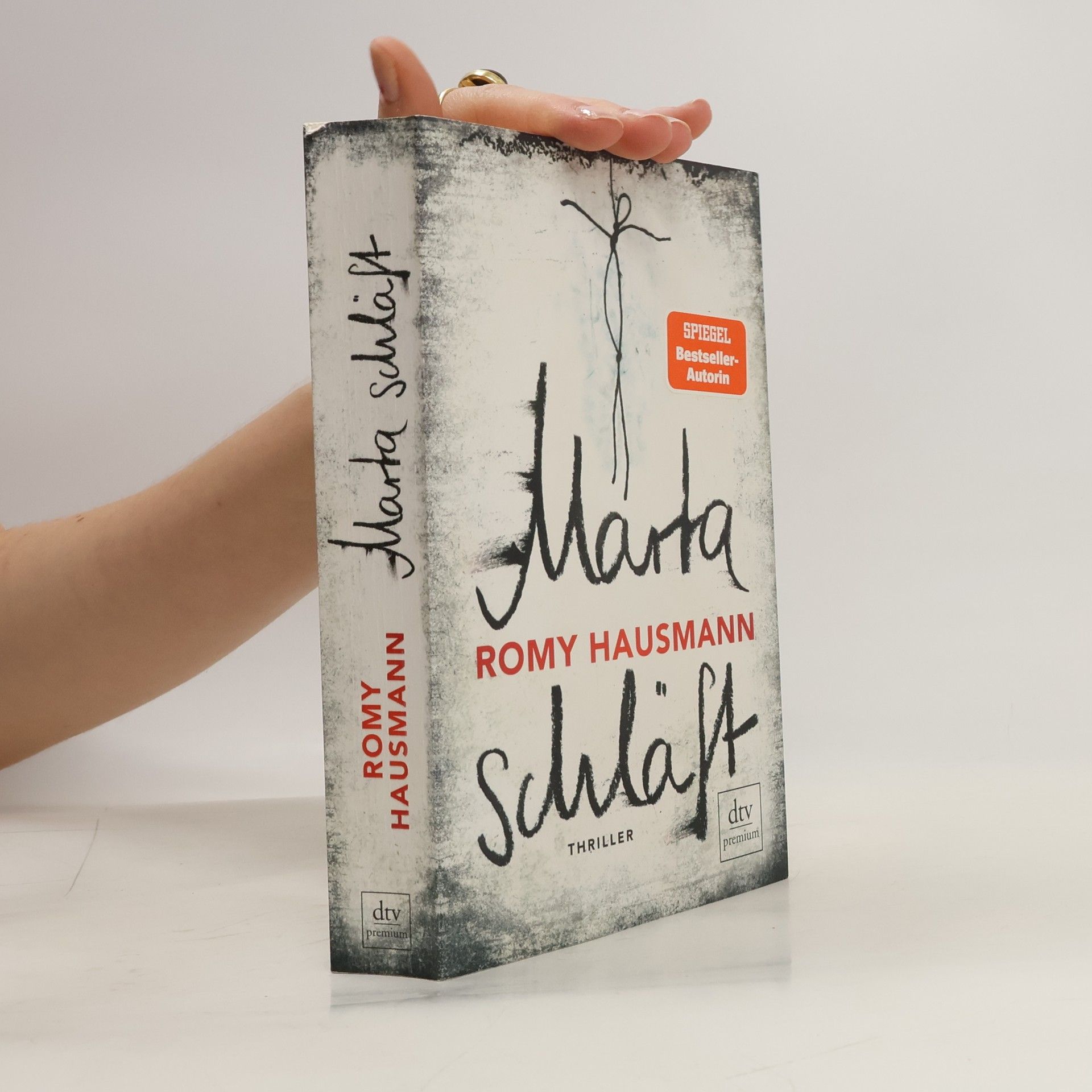 Romy Hausmann Marta schläft