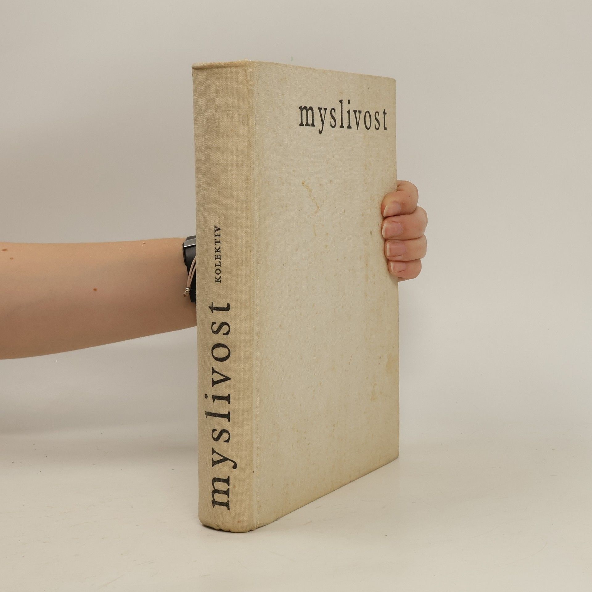 Autorenkollektiv Myslivost