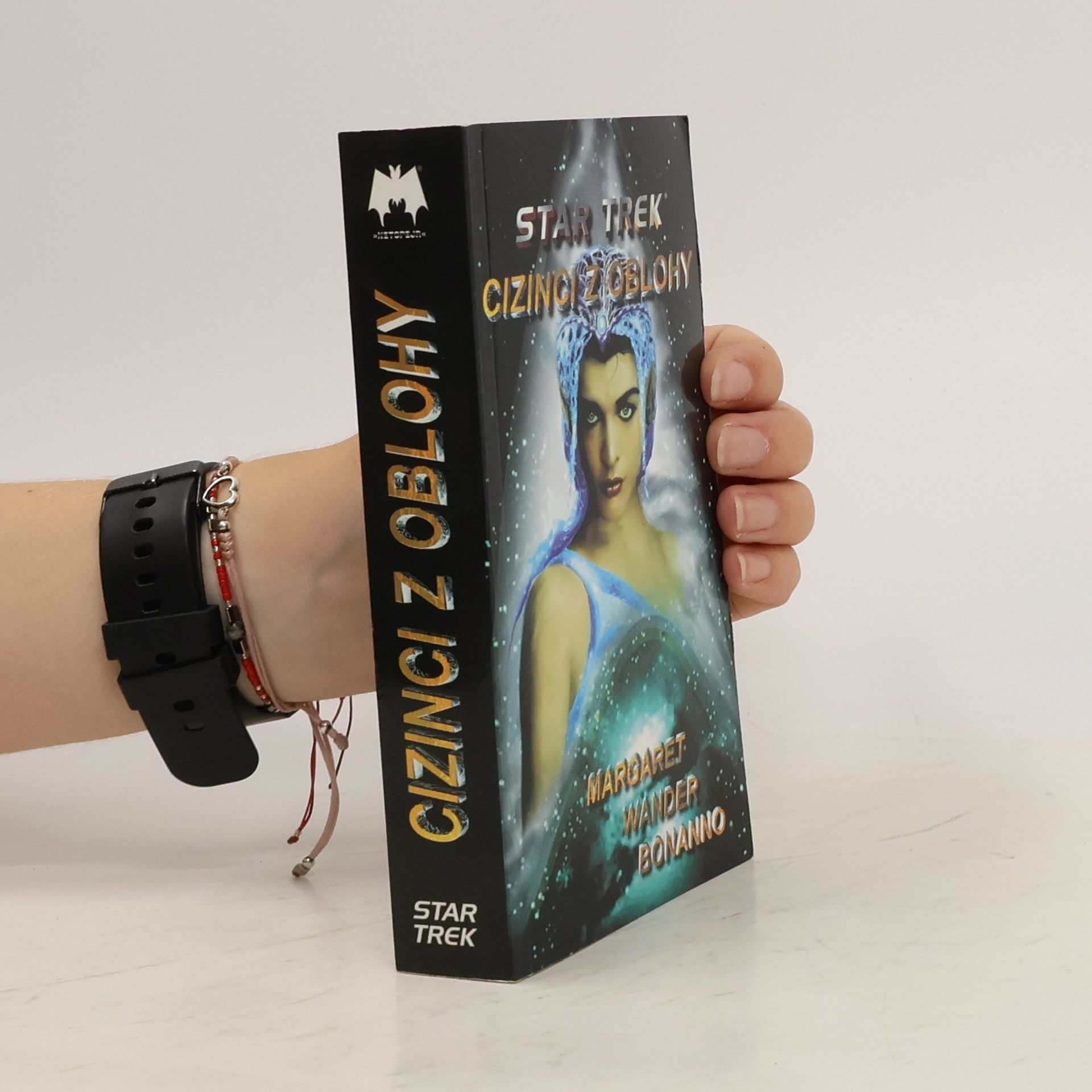 Margaret Wander Bonanno Star Trek, Cizinci z oblohy