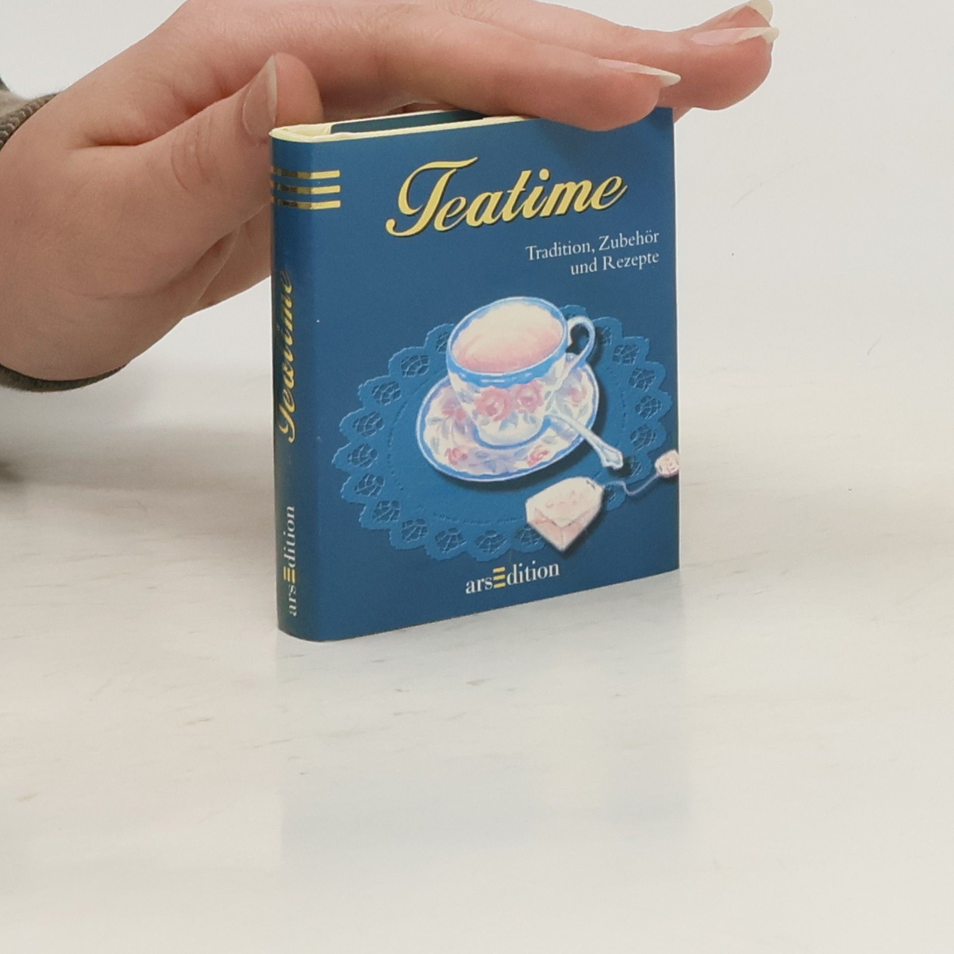 M. Dalton King Tea Time