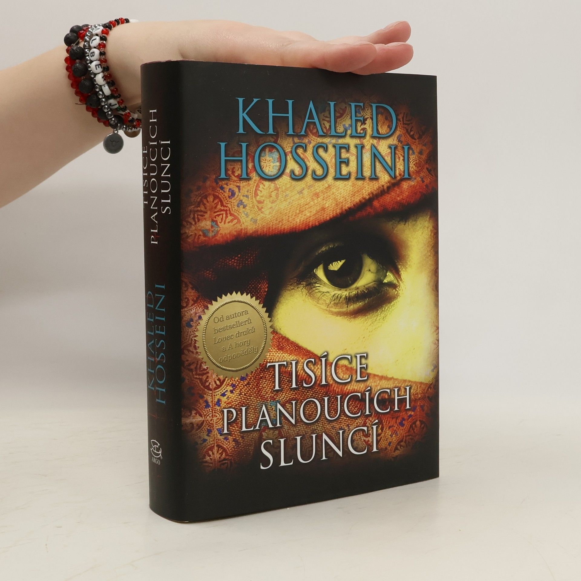 Khaled Hosseini Tisíce planoucích sluncí
