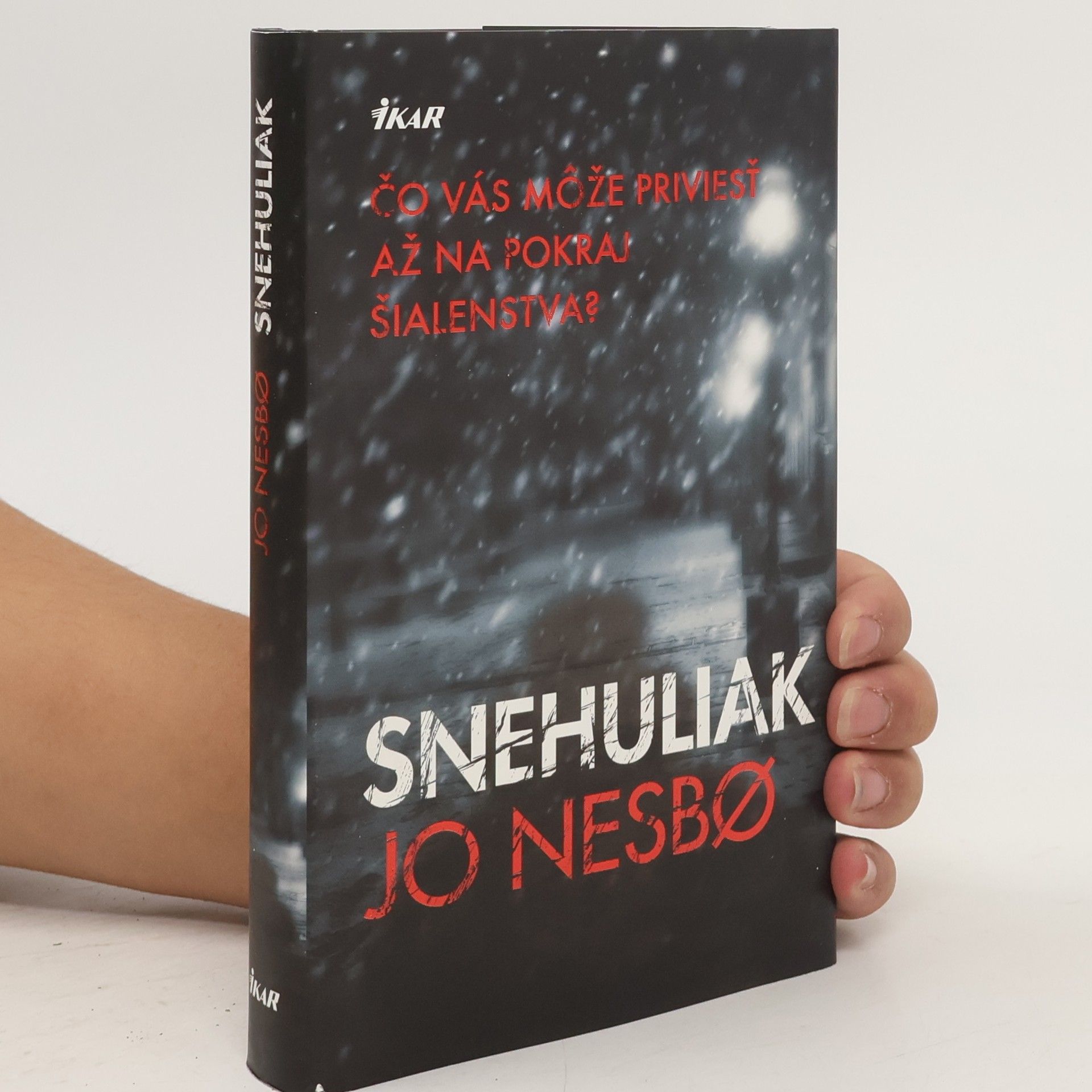 Jo Nesbø Snehuliak