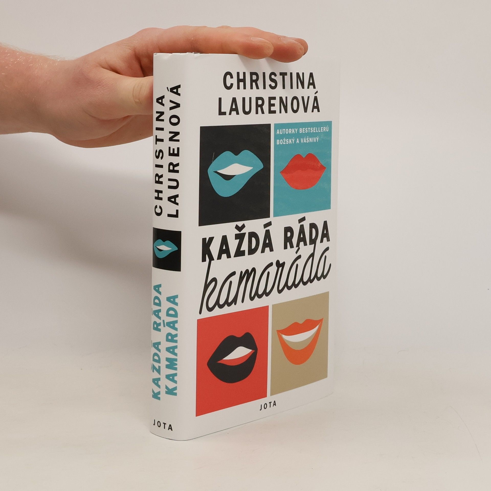Christina Lauren Každá ráda kamaráda