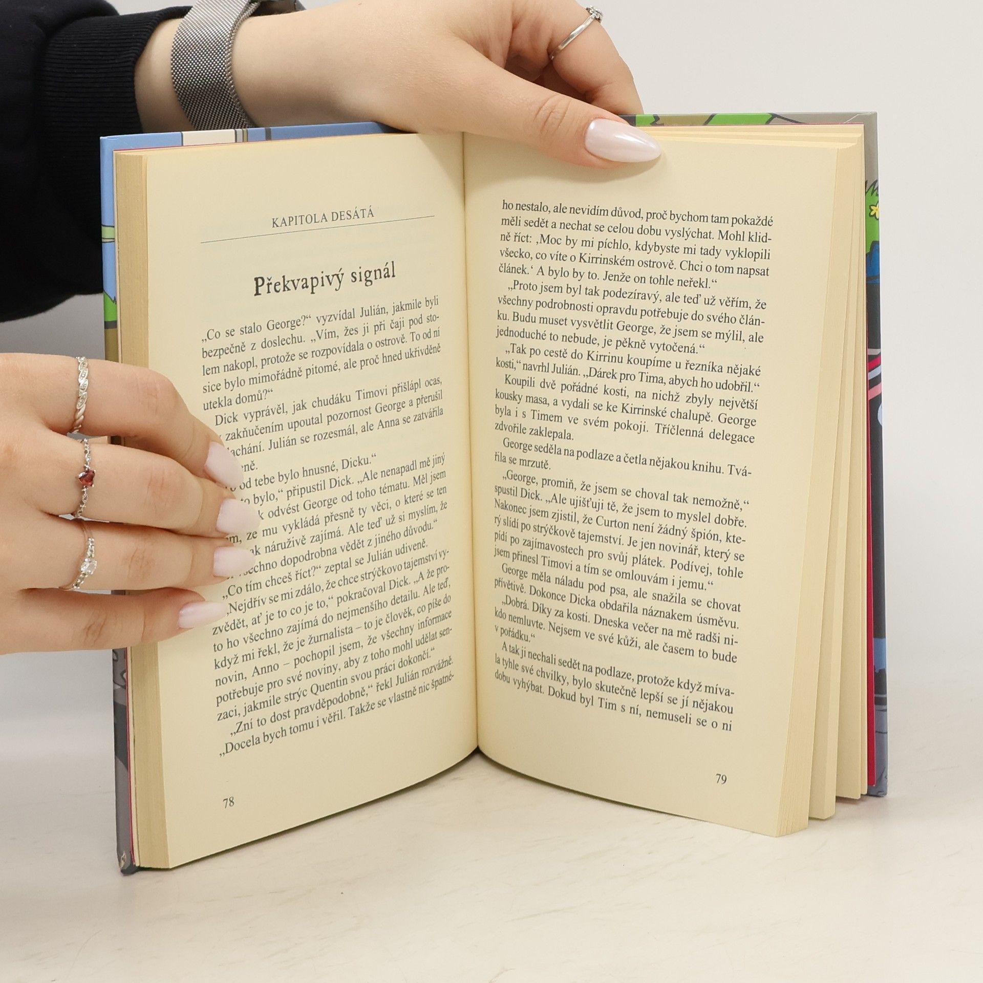 Enid Blyton Správná pětka. Znovu na ostrově