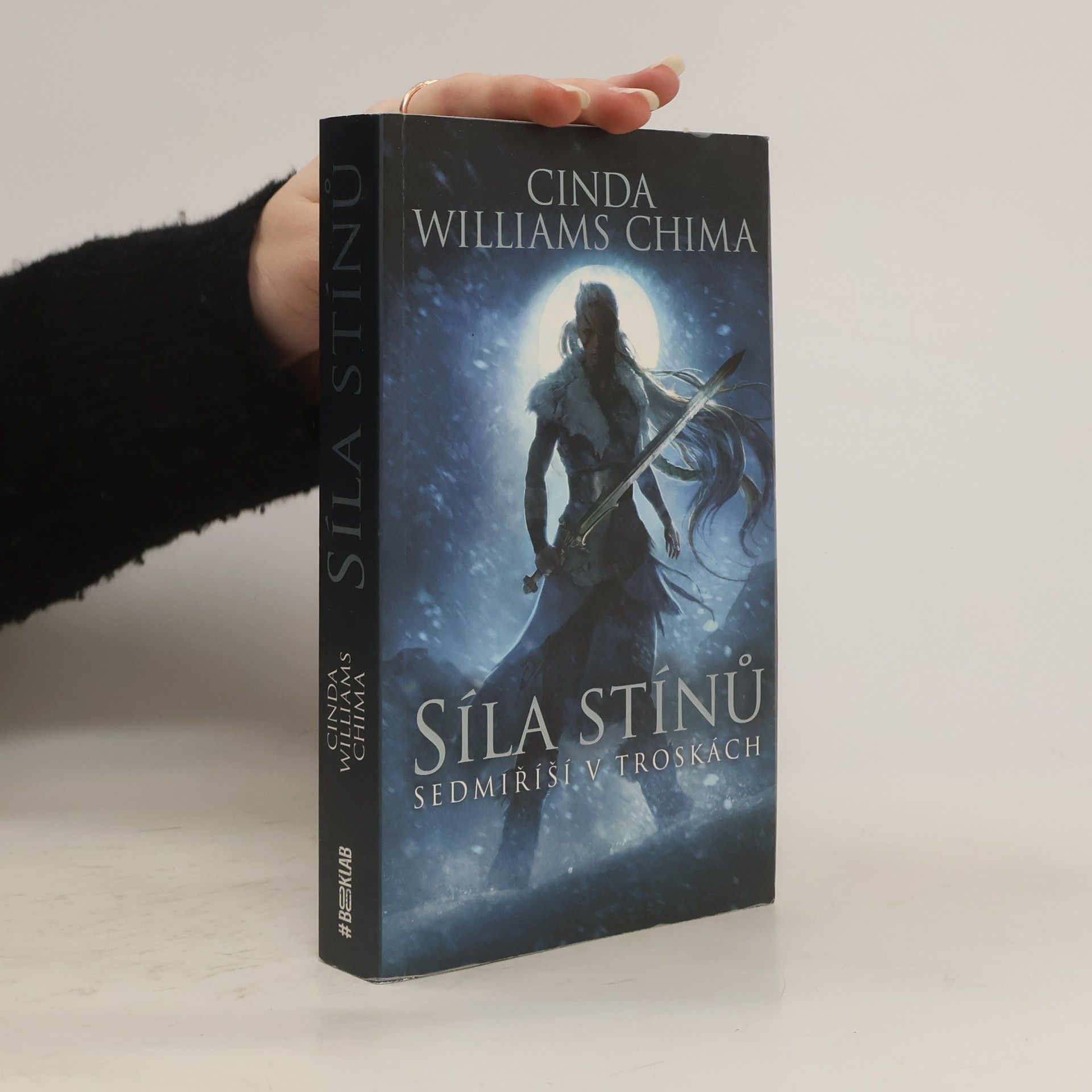Williams Chima Cinda Síla stínů