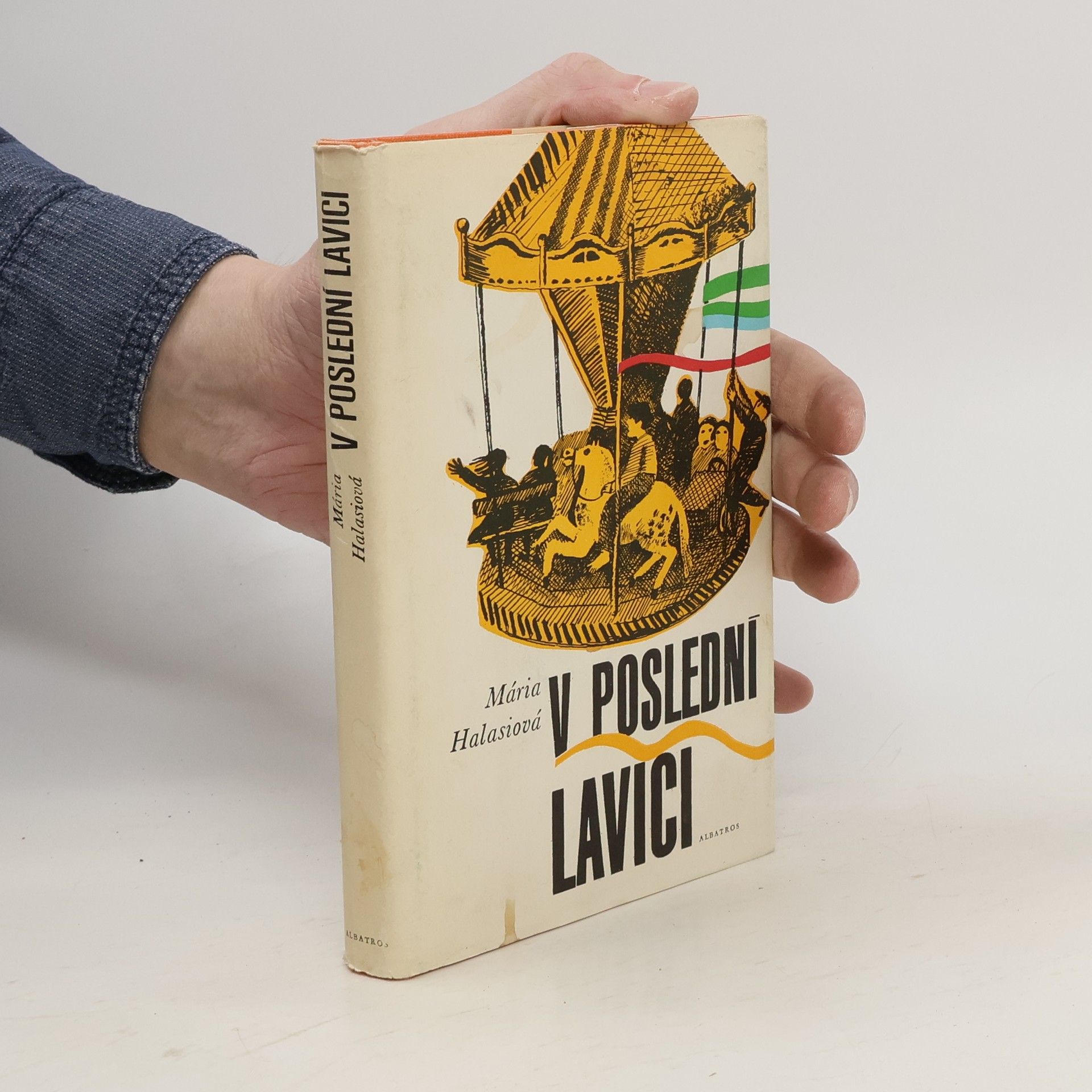 Mária Halasi V poslední lavici
