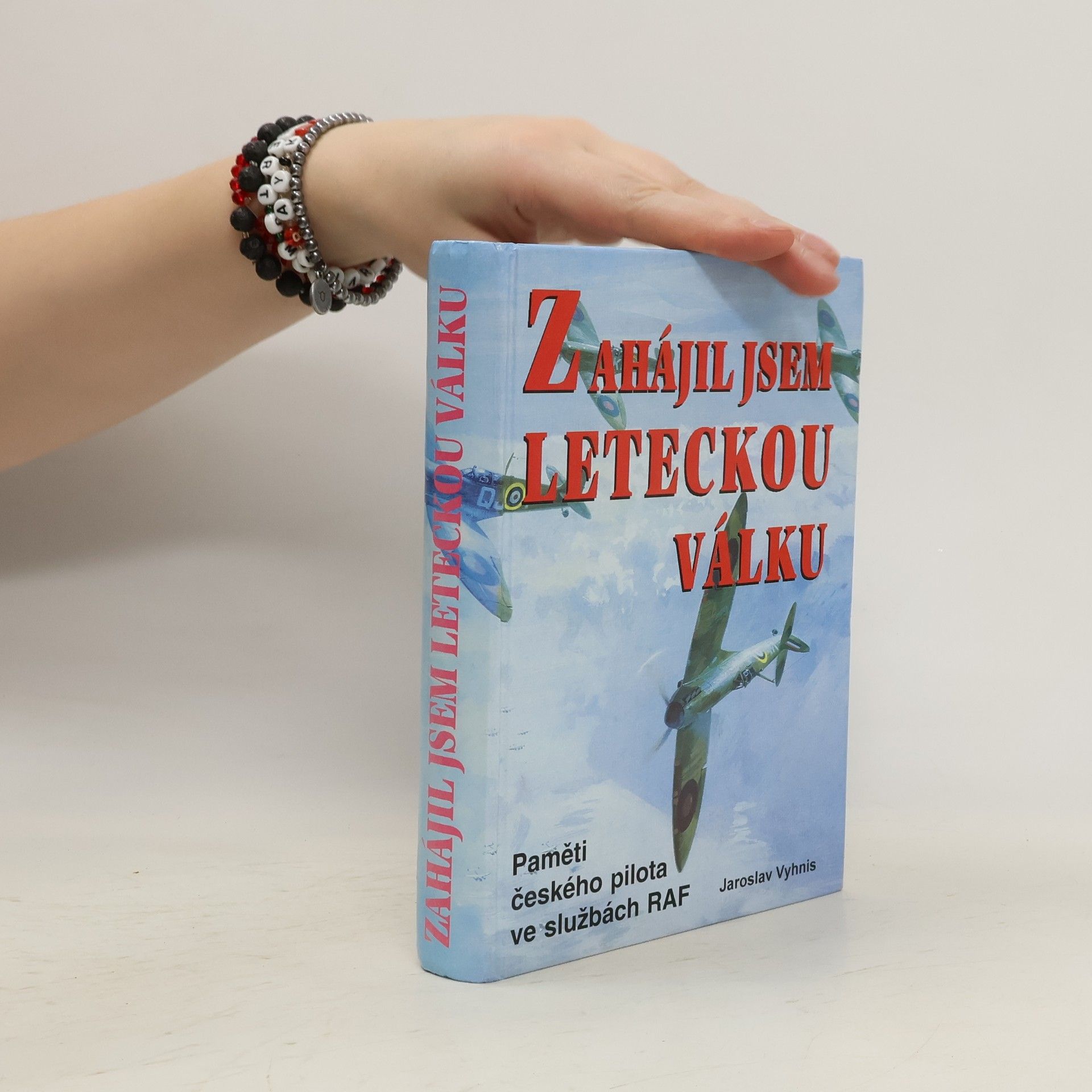 Josef Glückselig Zahájil jsem leteckou válku : paměti českého pilota ve službách RAF