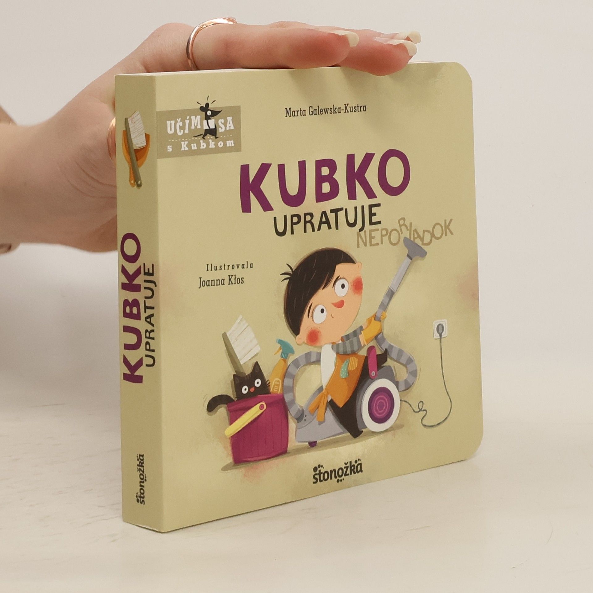 Marta Galewska-Kustra Kubko upratuje