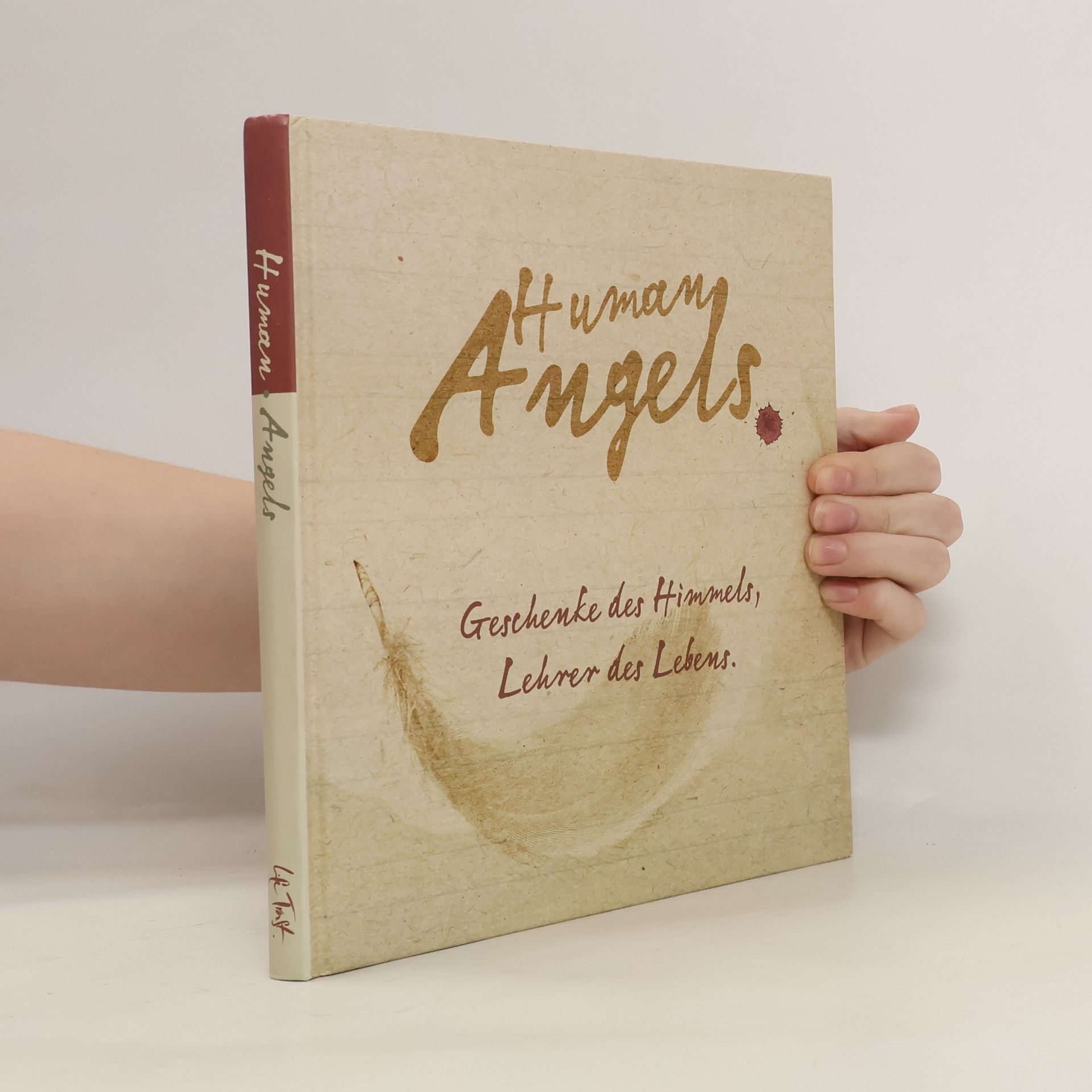 Veit Lindau Human Angels