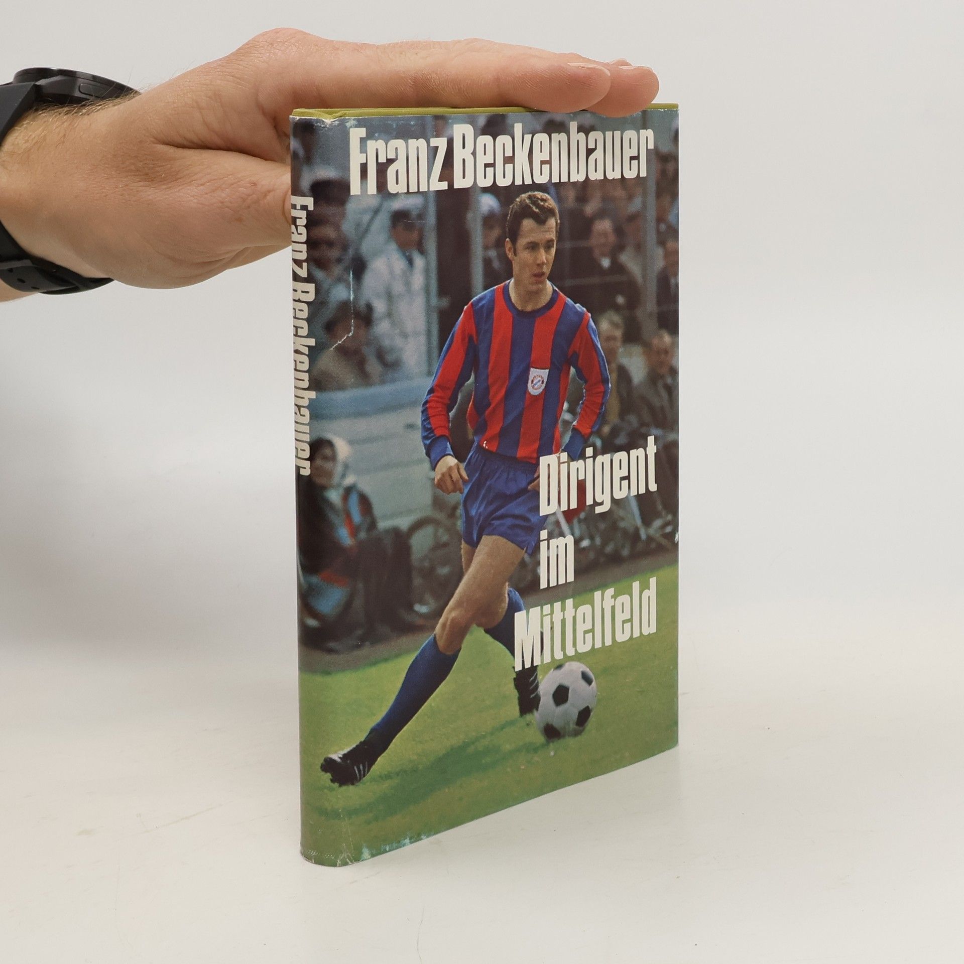 Franz Beckenbauer Dirigent im Mittelfeld