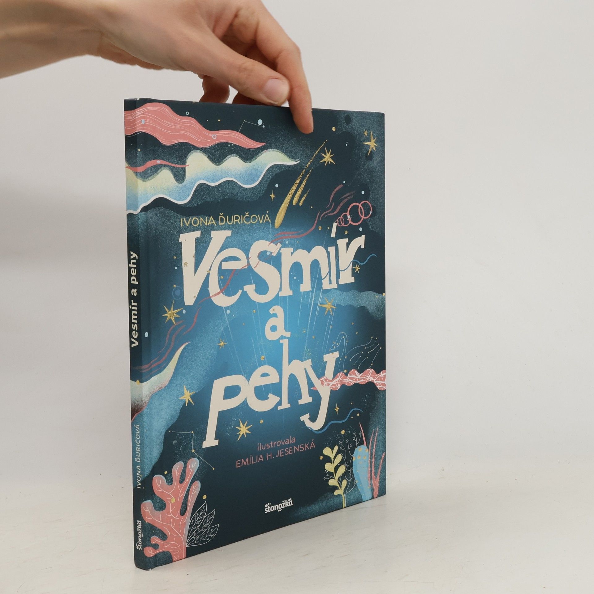 Emília Jesenská Ivona Ďuričová Vesmír a pehy
