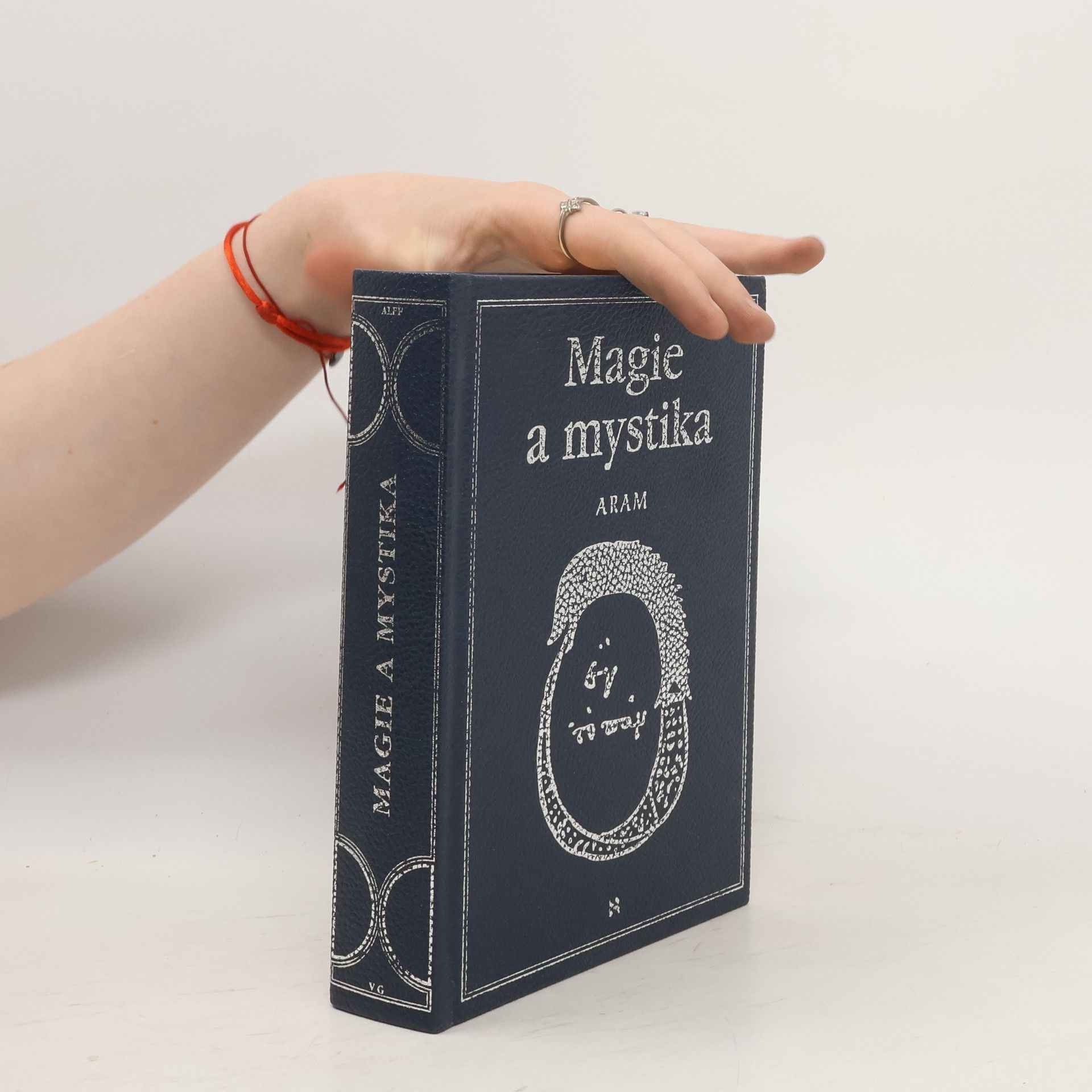 Kurt Aram Magie a mystika v minulosti a současnosti