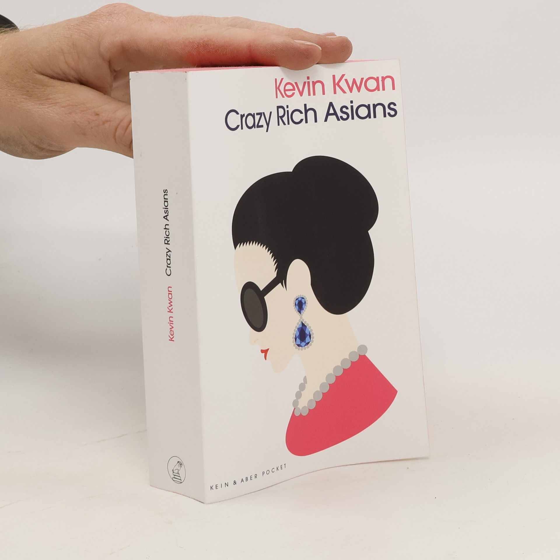 Kevin Kwan Crazy Rich Asians