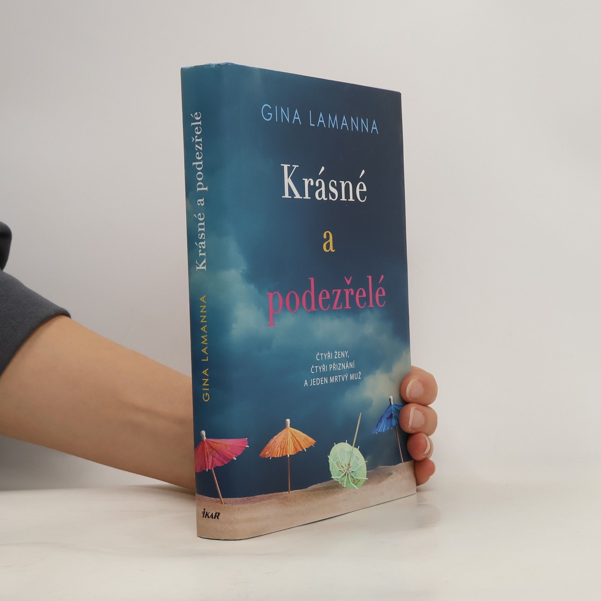 Gina LaManna Krásné a podezřelé