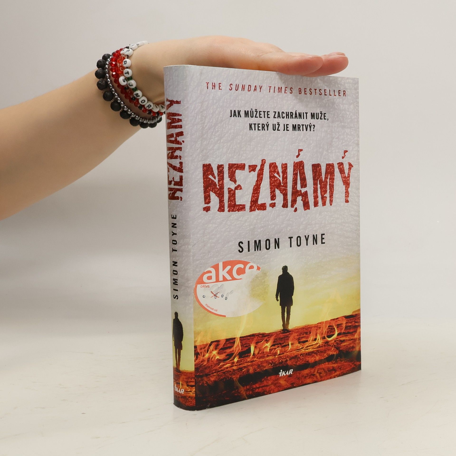 Simon Toyne Neznámý