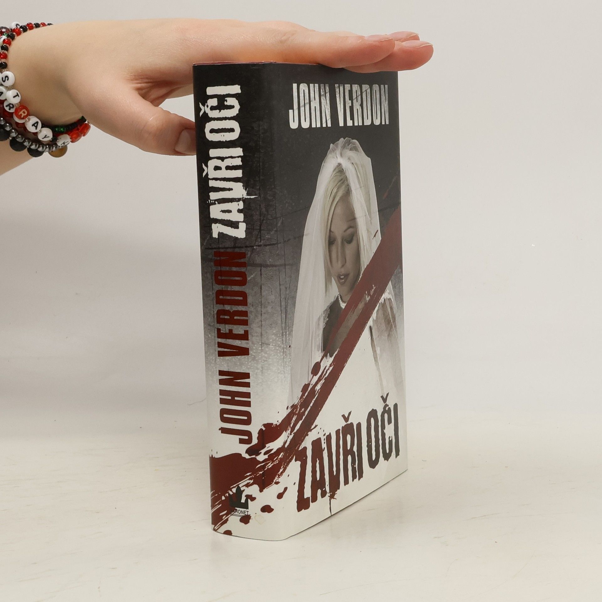 John Verdon Zavři oči