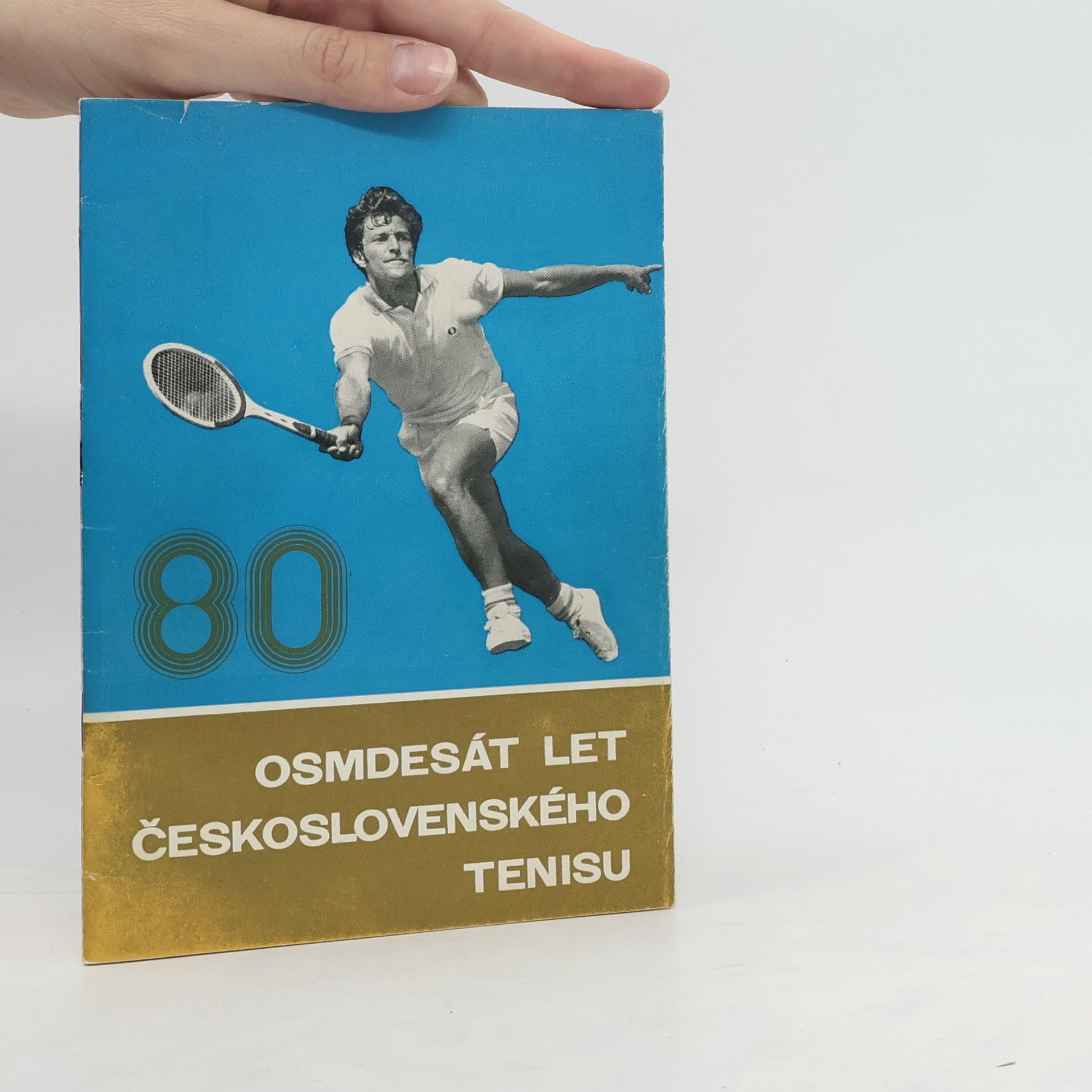 Collectif d'auteurs Osmdesát let československého tenisu