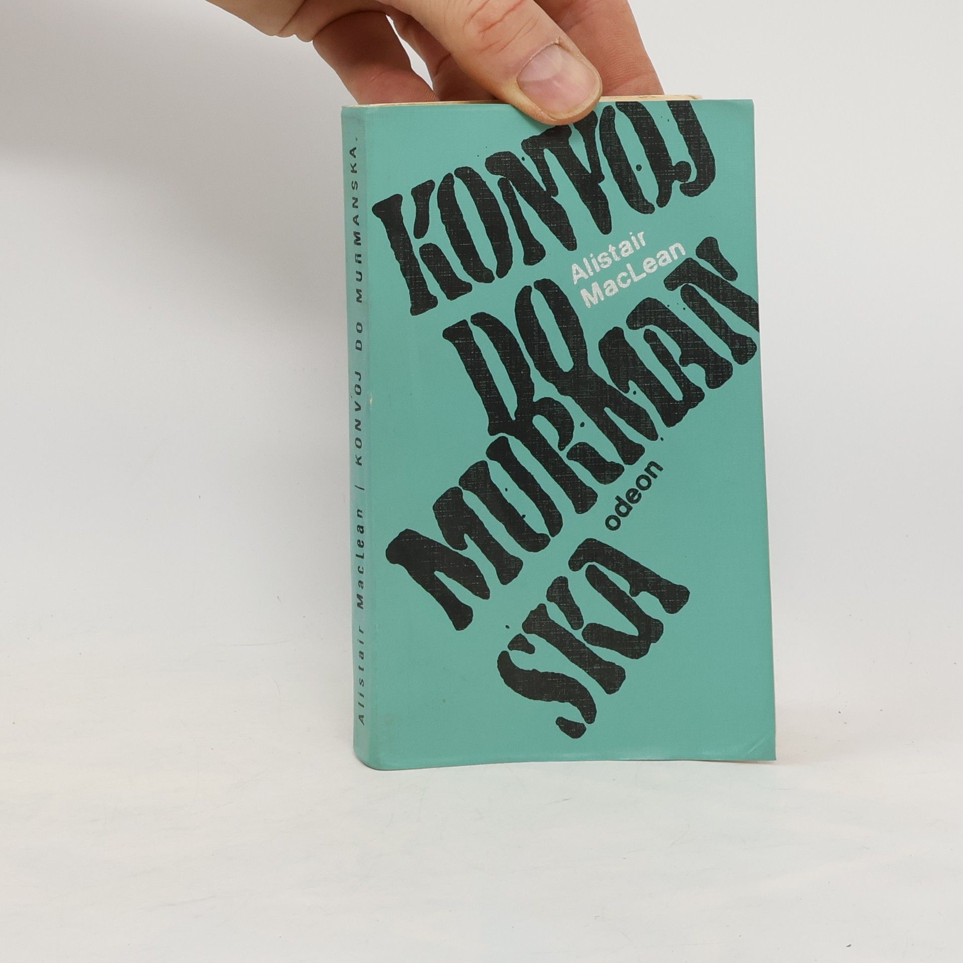 Alistair MacLean Konvoj do Murmanska