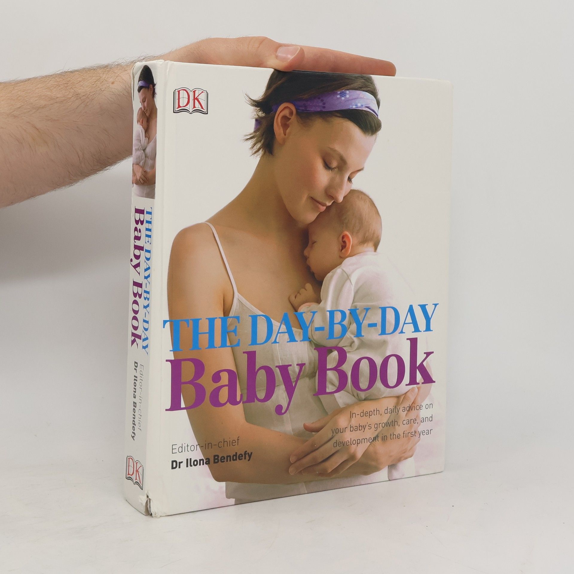 Collectif d'auteurs The Day-by-day Baby Book