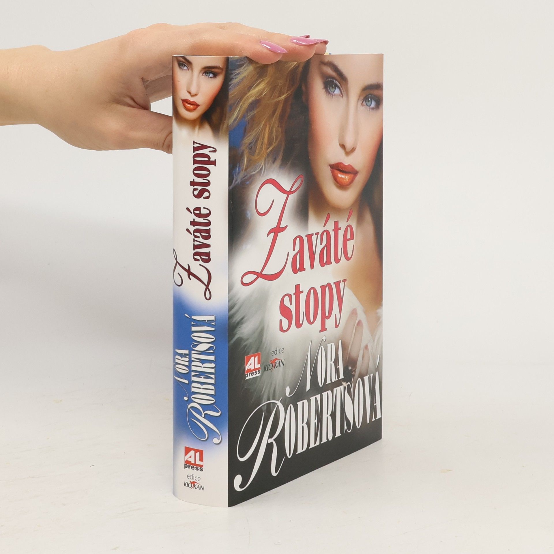 Nora Roberts Zaváté stopy