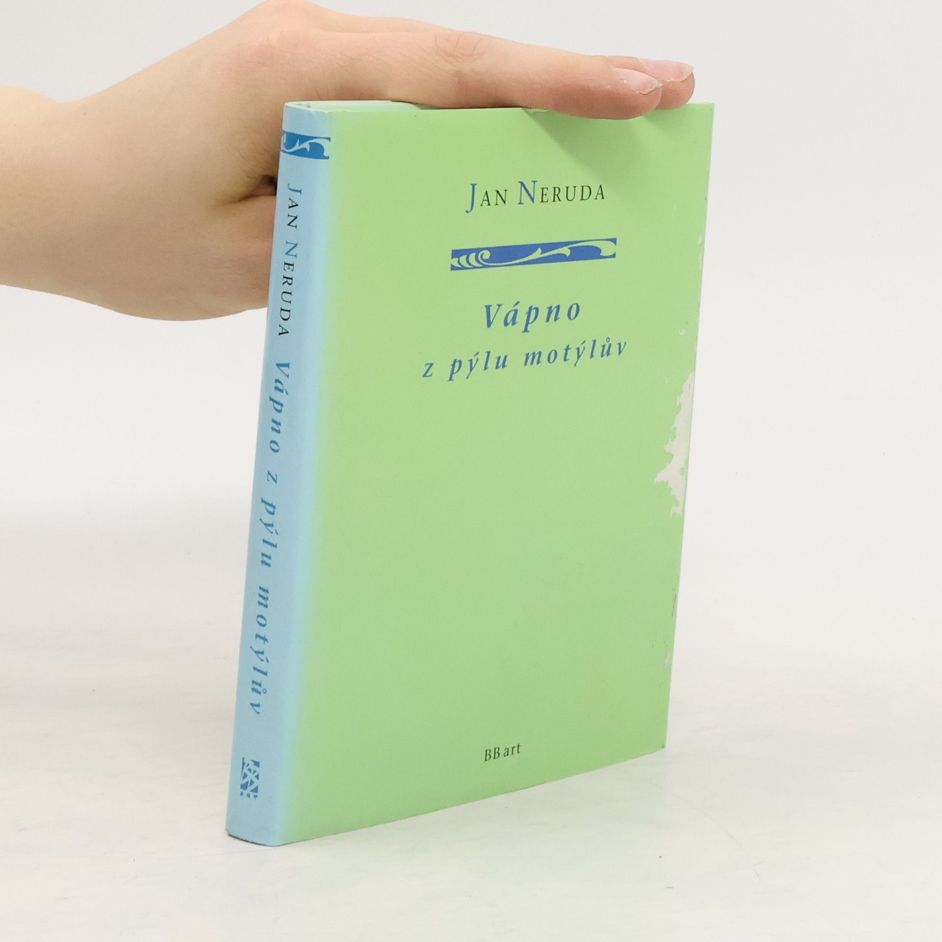 Jan Neruda Vápno z pýlu motýlův