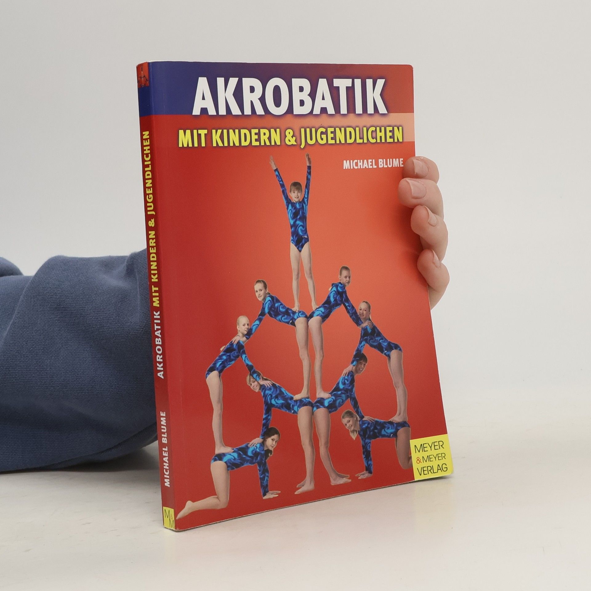 Michael Blume Akrobatik mit Kindern & Jugendlichen