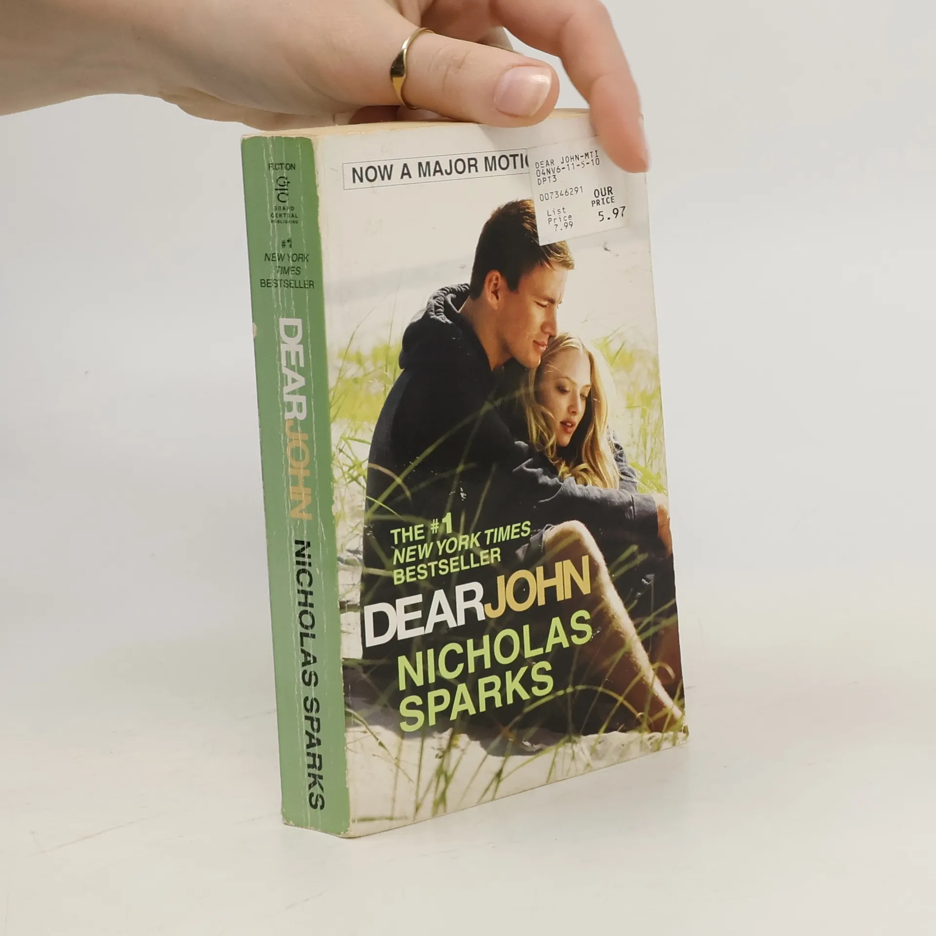 Dear John | Book | Nicholas Sparks | EN