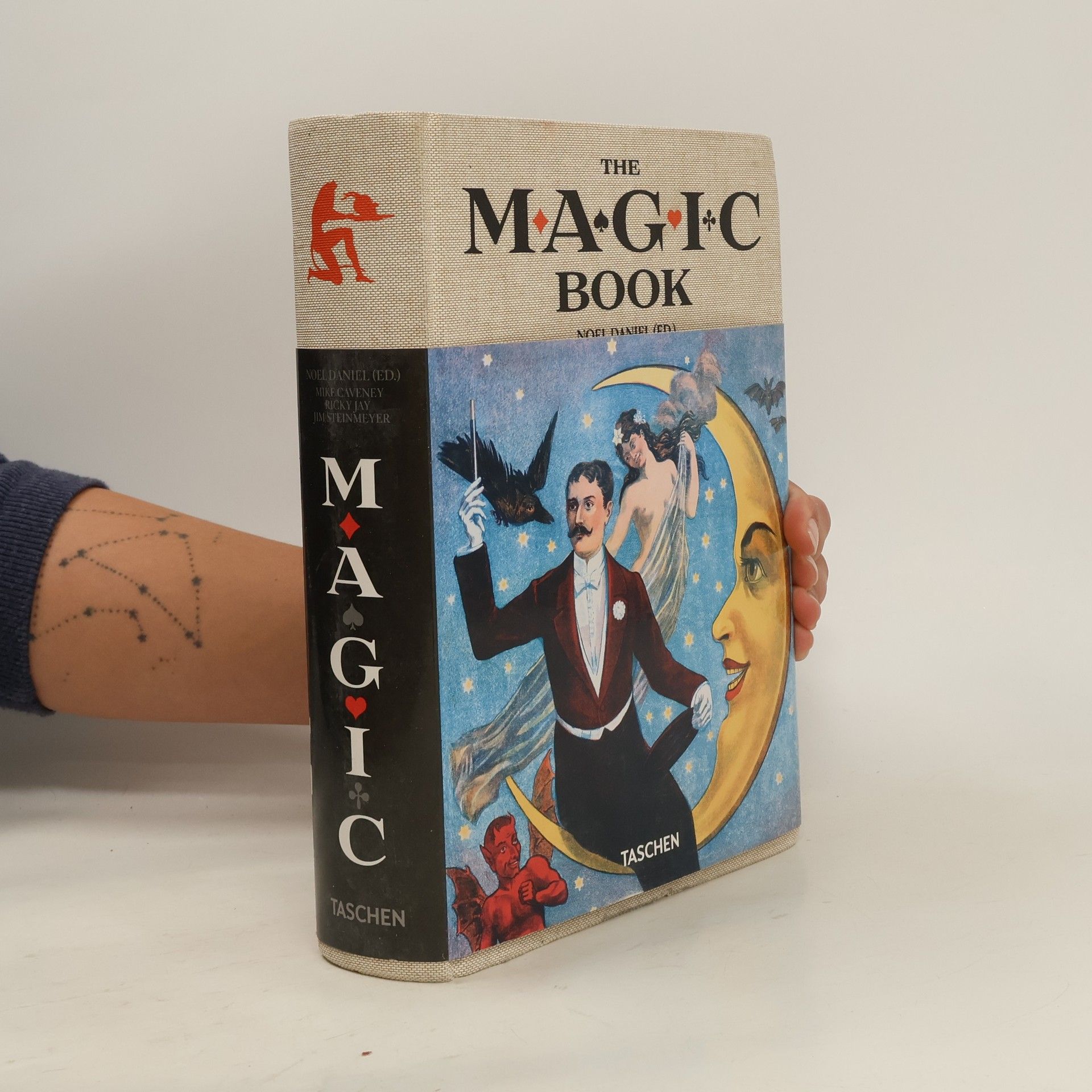 Mike Caveney The Magic Book