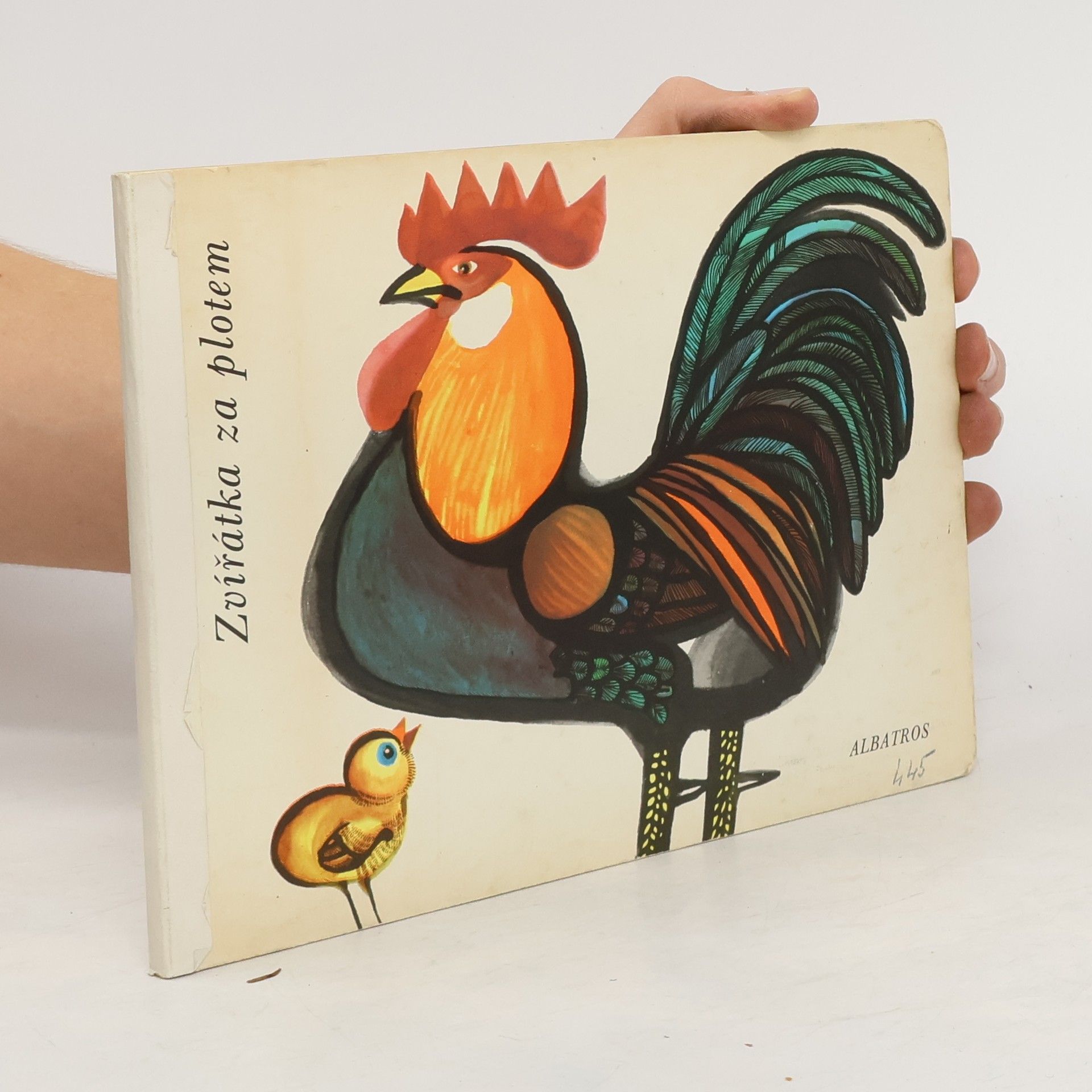 AA.VV. Zvířátka za plotem