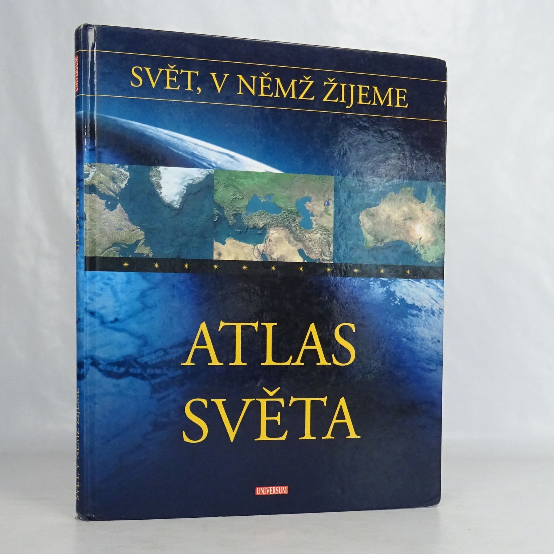 Autorenkollektiv Atlas světa