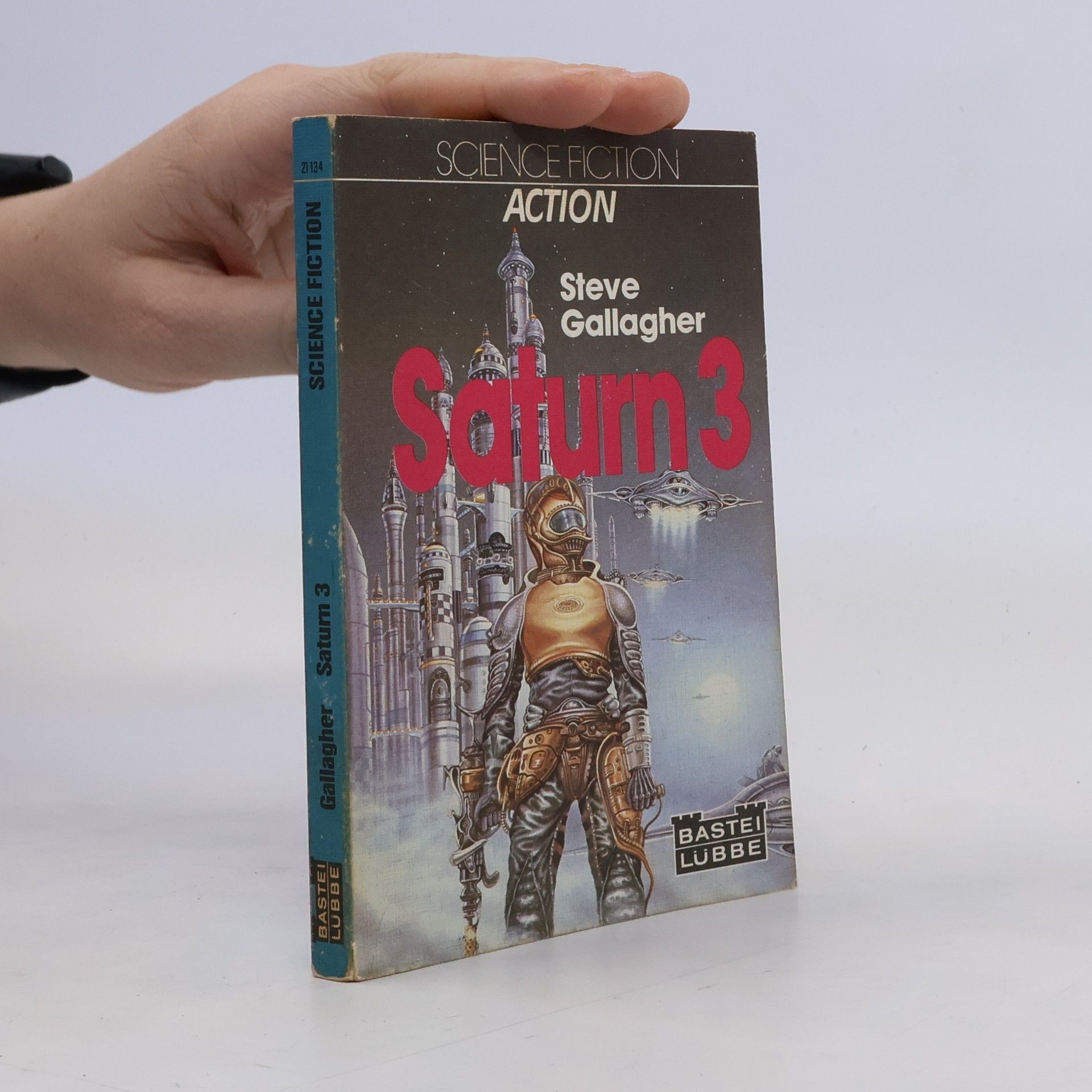 Steve Gallagher Saturn 3. Science Fiction Action