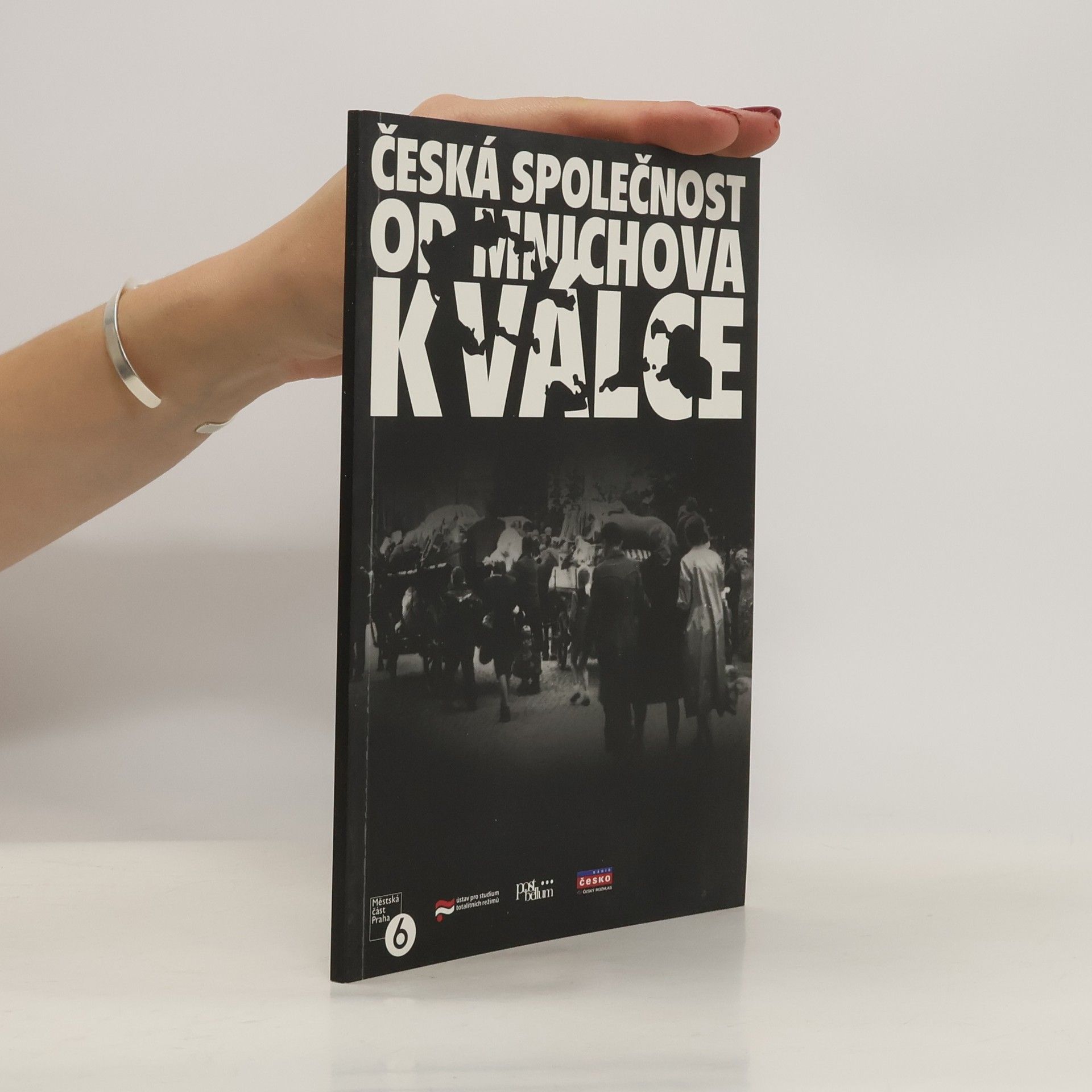 Zdeněk Hazdra Česká společnost od Mnichova k válce