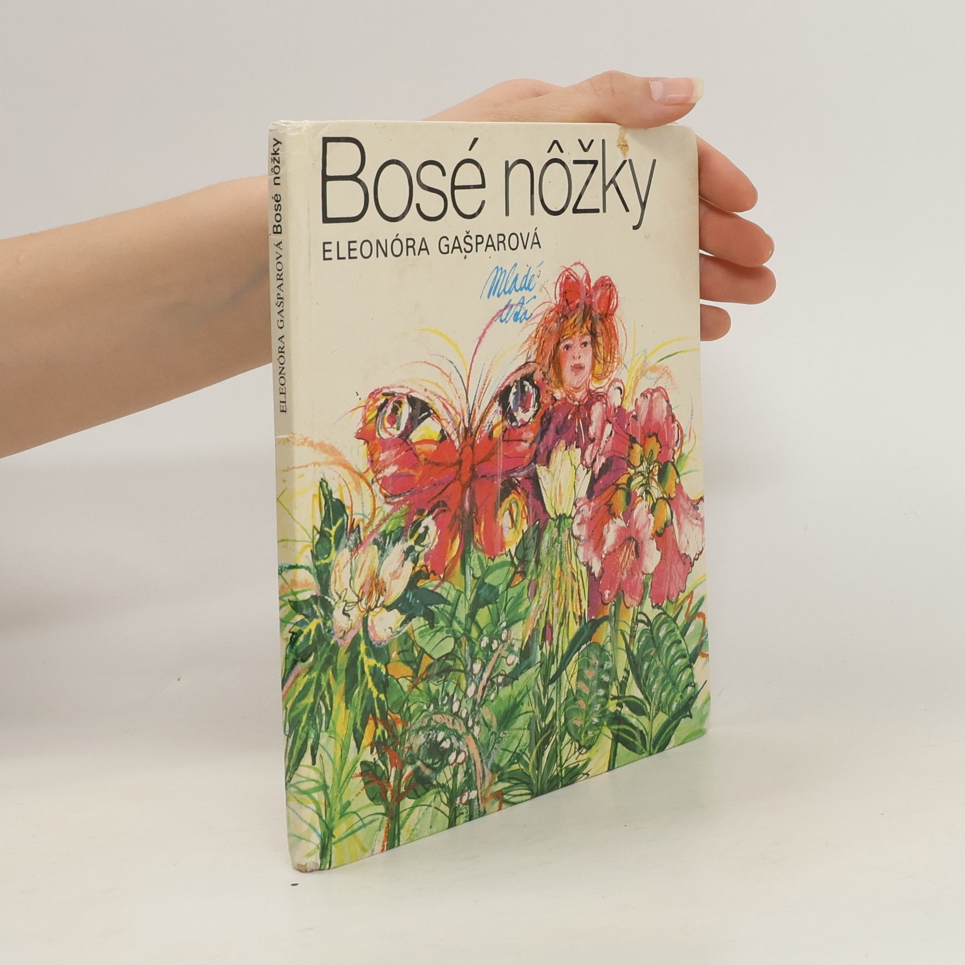 Eleonóra Gašparová Bosé nôžky