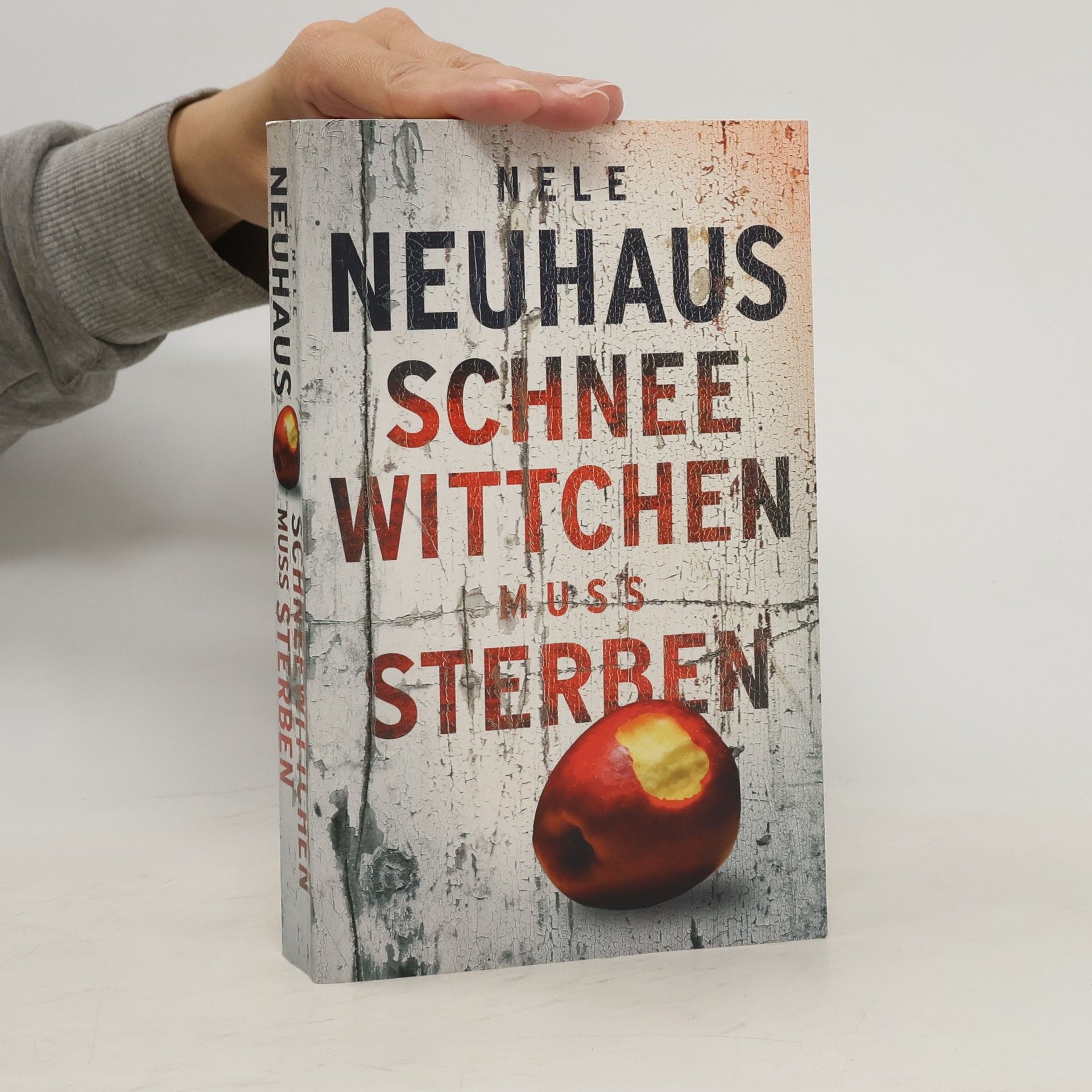 Cornelia Löwenberg Schnee Wittchen muss sterben